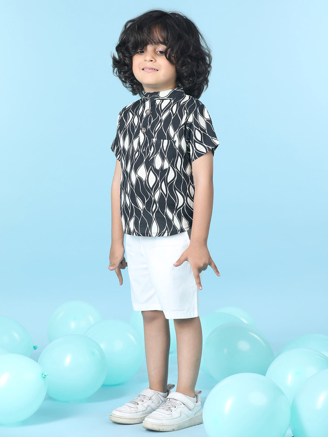 Cutiekins Boys Abstract Print T-Shirt With Solid Short -Black & White