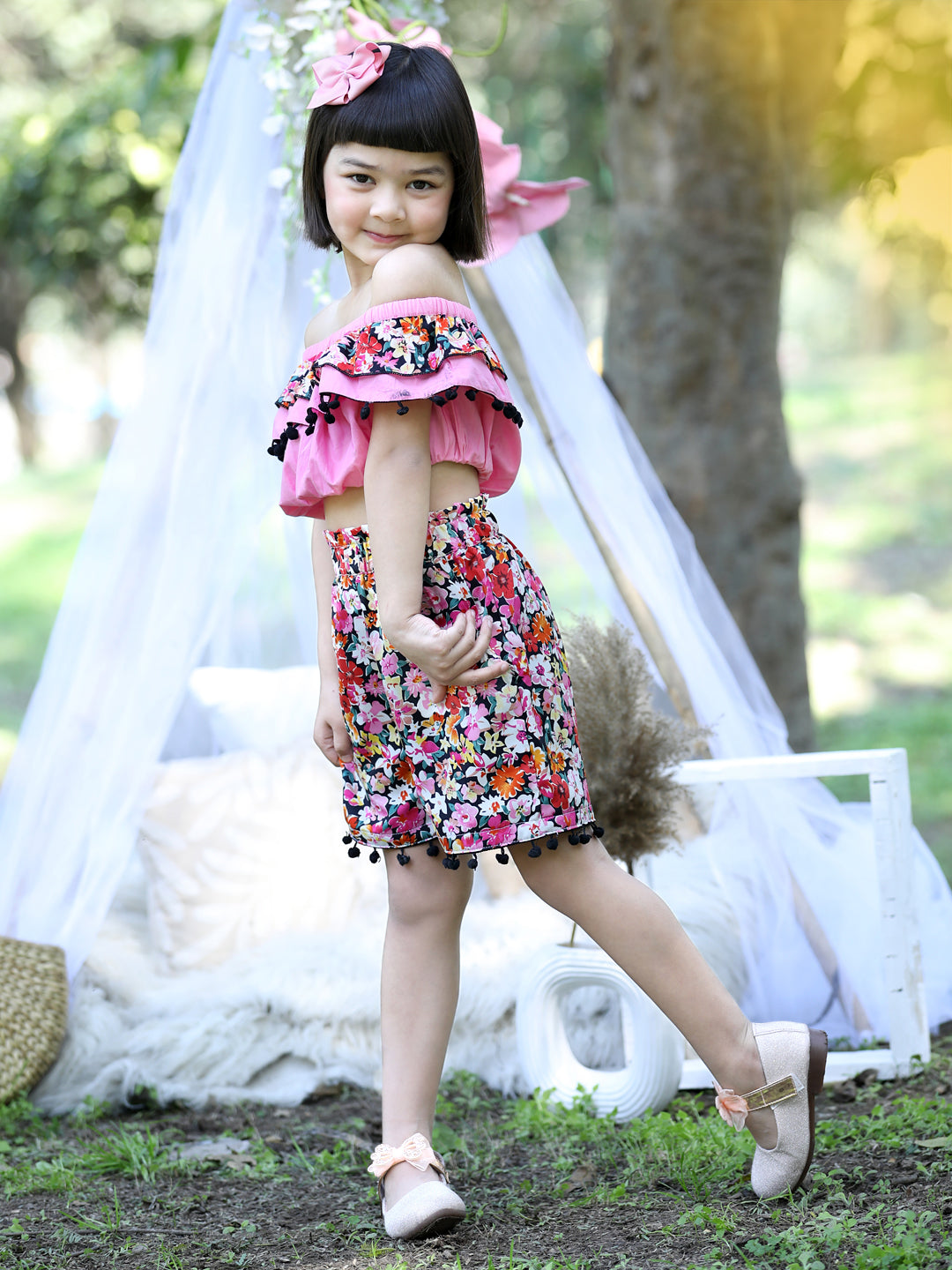 Cutiekins Off-Shoulder Solid Crop Top & Shorts Set -Light Pink & Multi