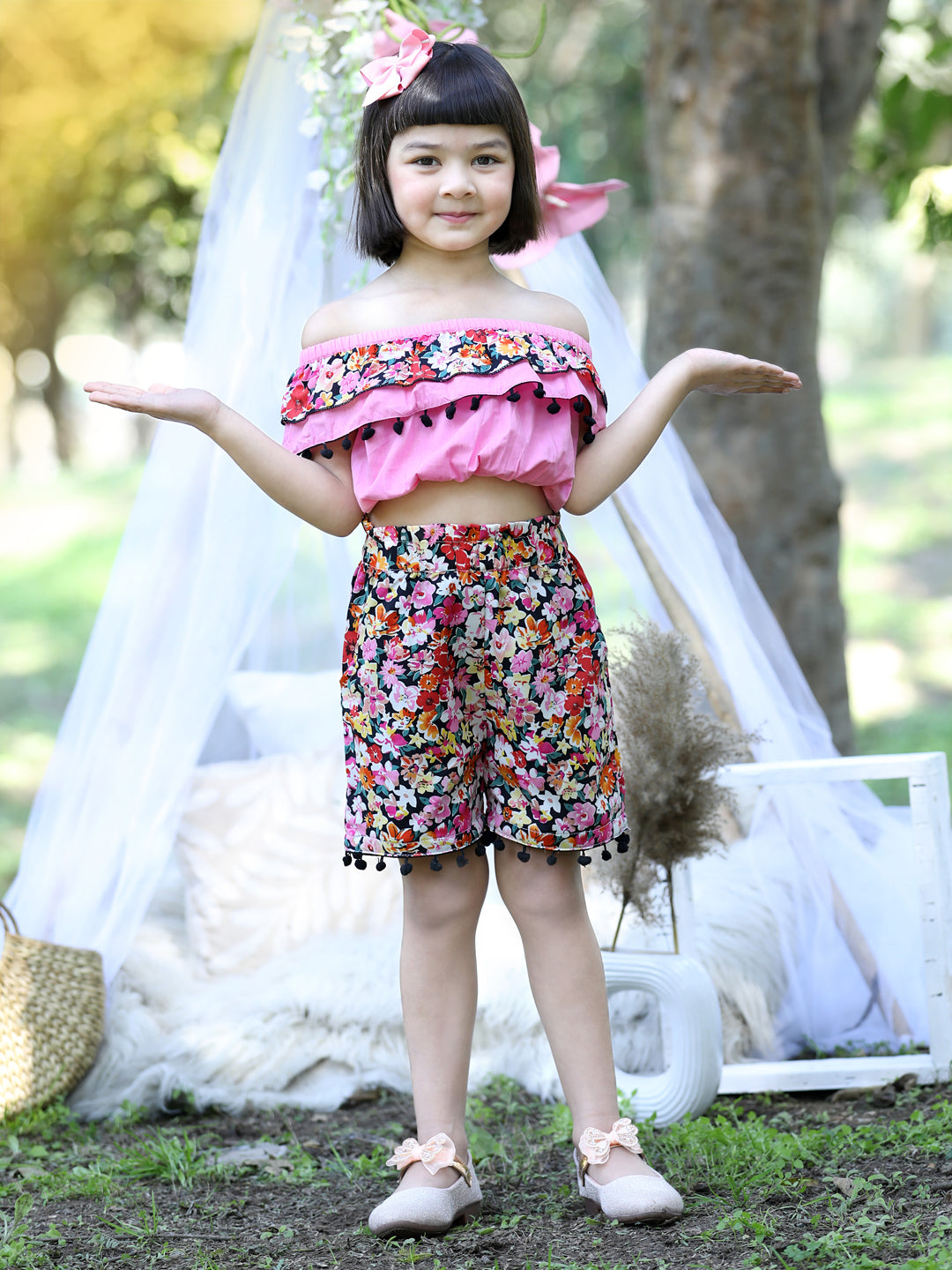 Cutiekins Off-Shoulder Solid Crop Top & Shorts Set -Light Pink & Multi