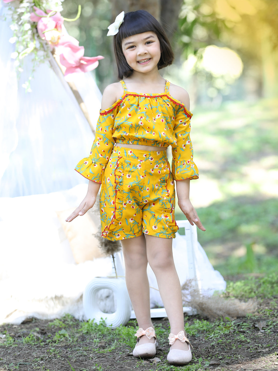 Cutiekins Shoulder Straps Printed Crop Top & Shorts Set -Yellow & Green