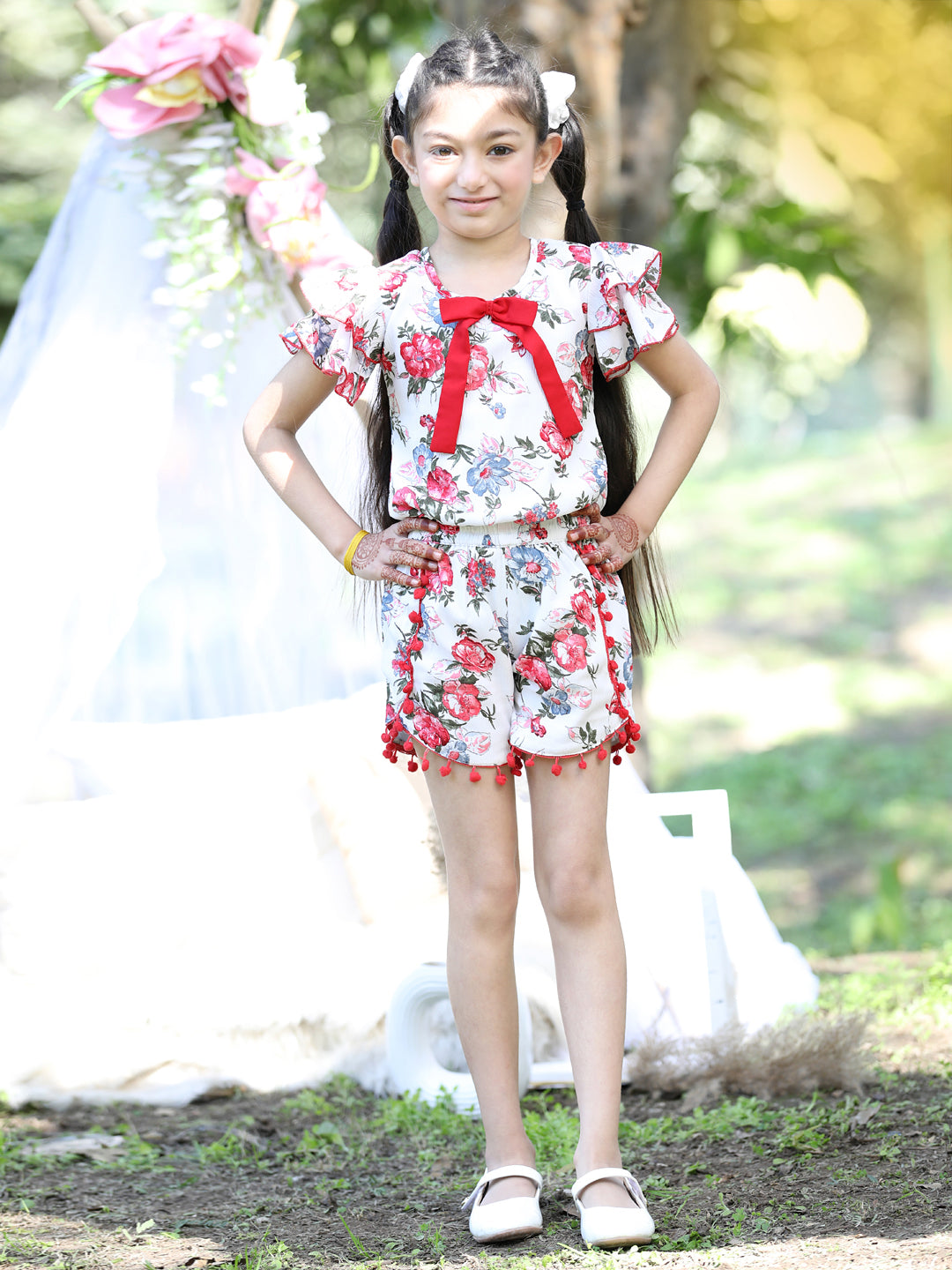 Cutiekins Round Neck Printed Regular Top & Shorts Set -White & Red