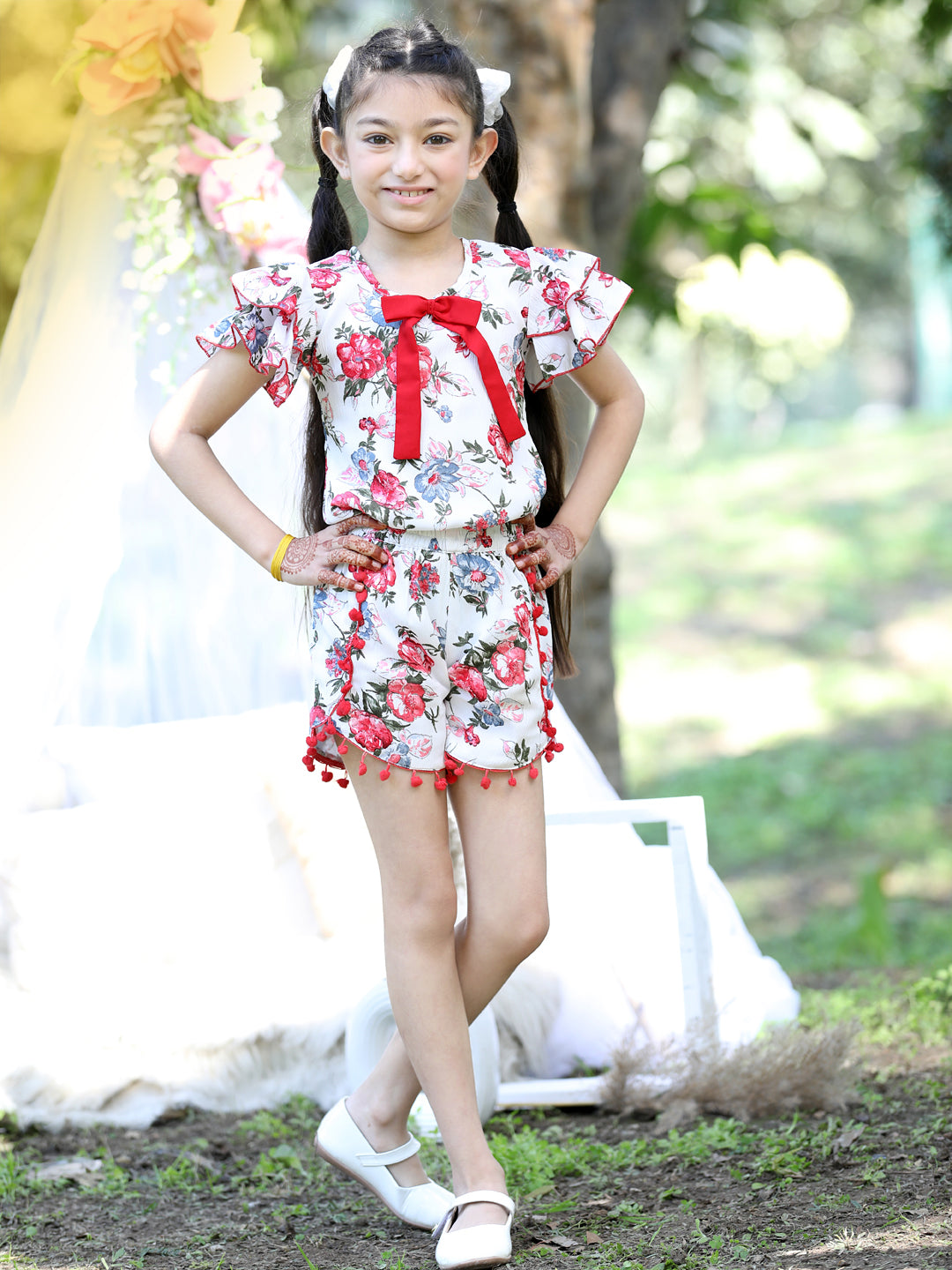 Cutiekins Round Neck Printed Regular Top & Shorts Set -White & Red