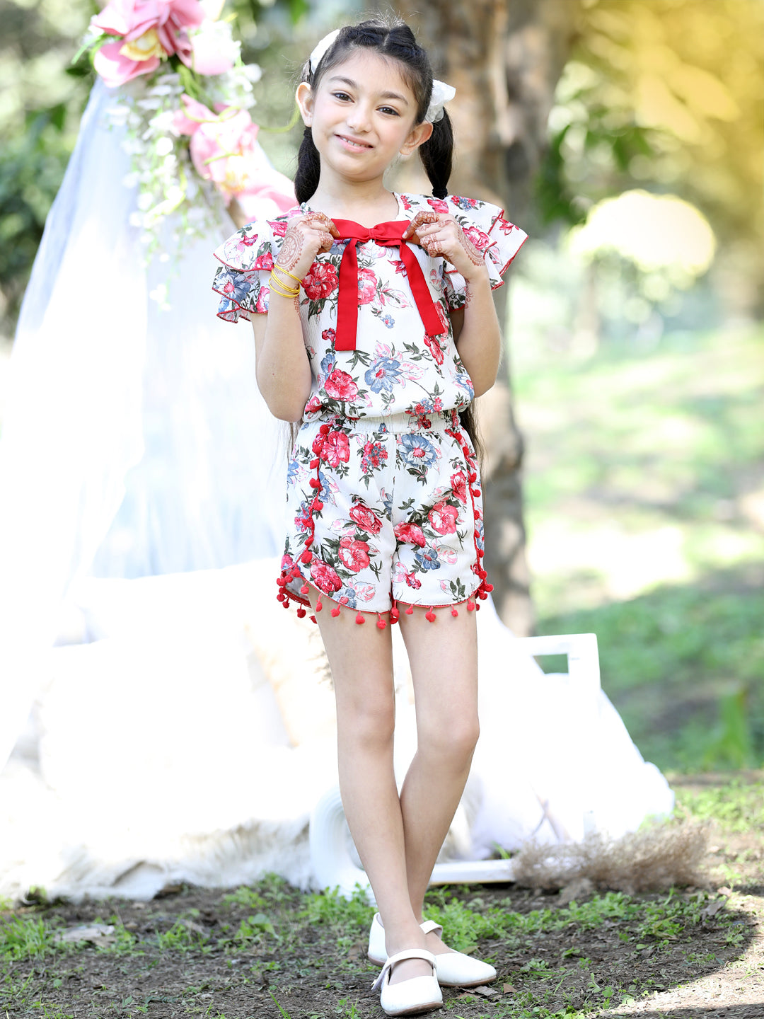 Cutiekins Round Neck Printed Regular Top & Shorts Set -White & Red