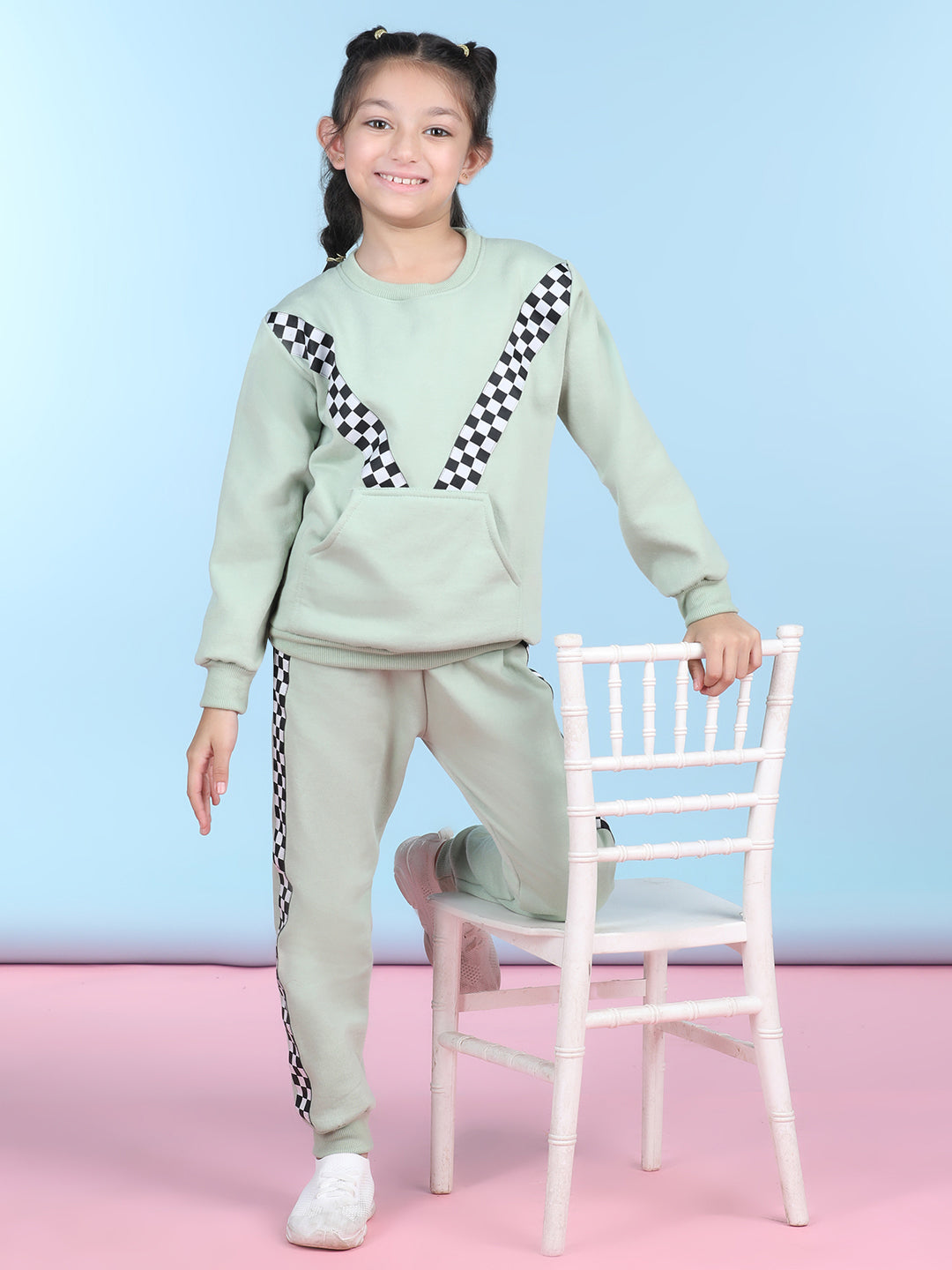 Cutiekins Girls Light Green & White Sweatshirt With Trackpant