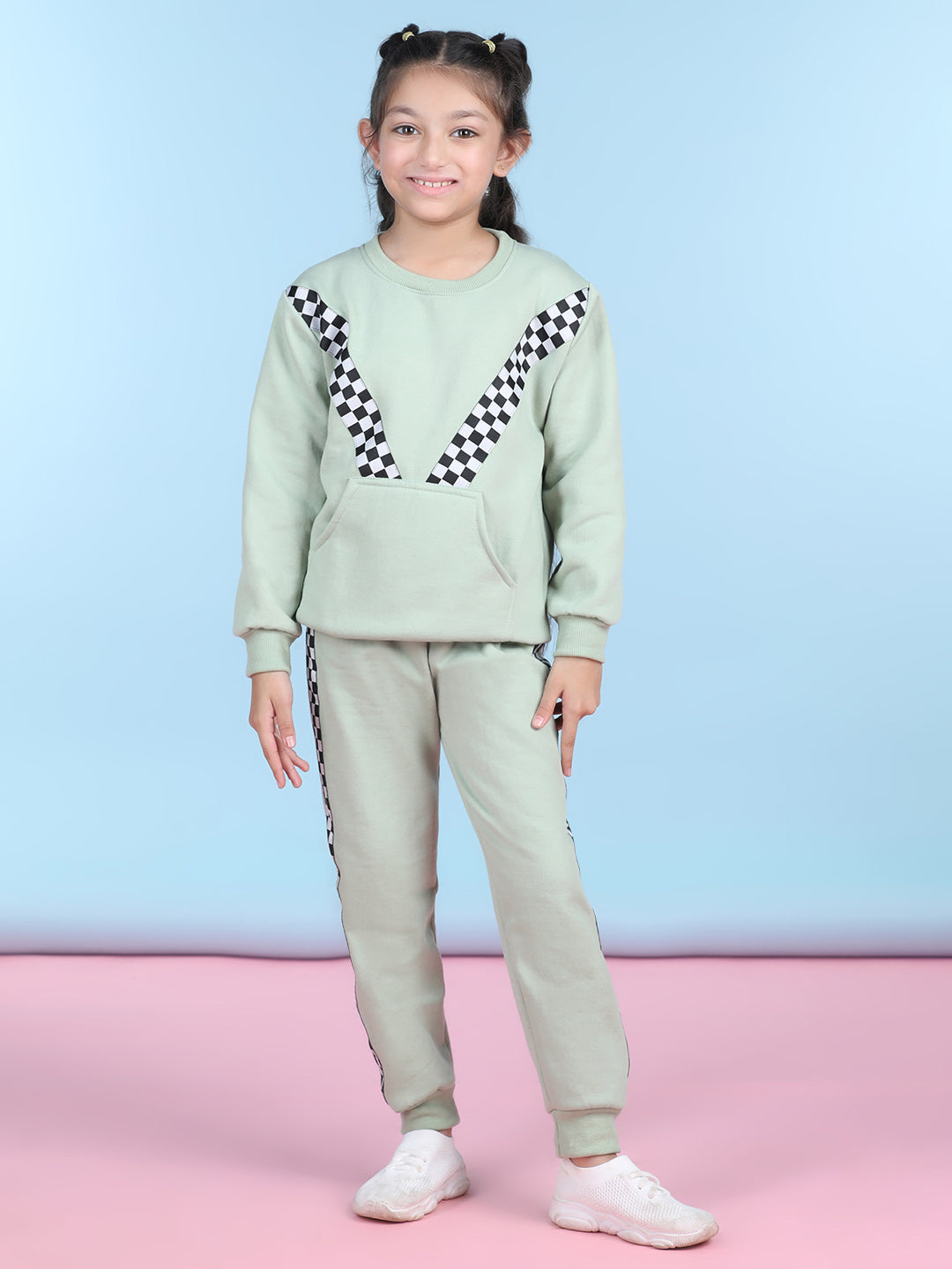 Cutiekins Girls Light Green & White Sweatshirt With Trackpant