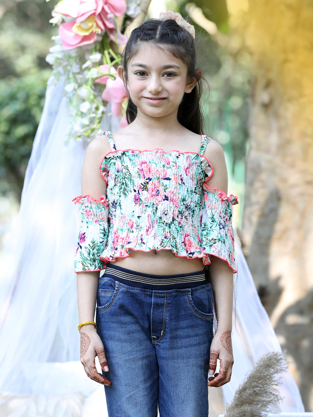 Cutiekins Shoulder Straps Printed Crop Top-Off White & Pink