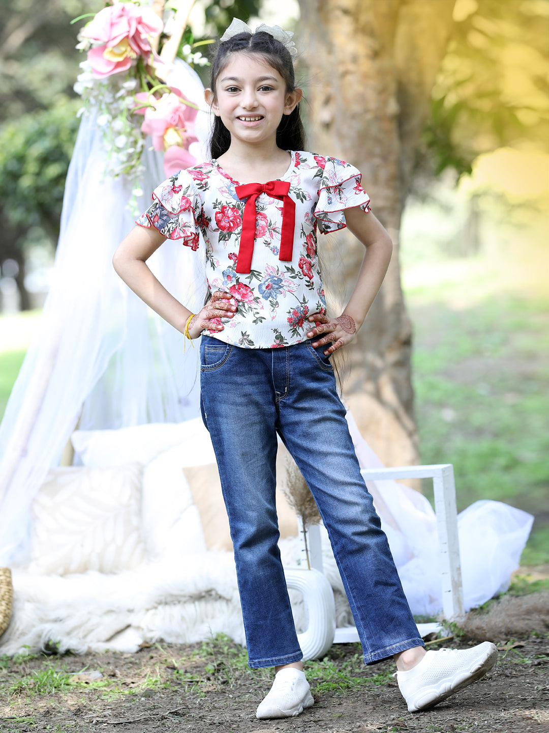 Cutiekins Round Neck Printed Regular Top-White & Red