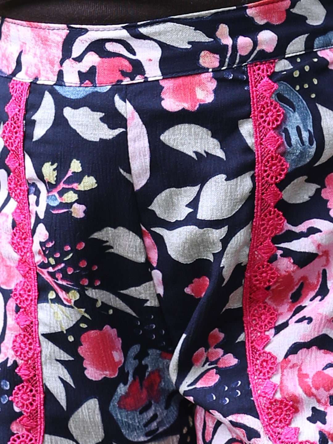 Cutiekins Printed Polyester Regular Shorts-Navy Blue & Pink