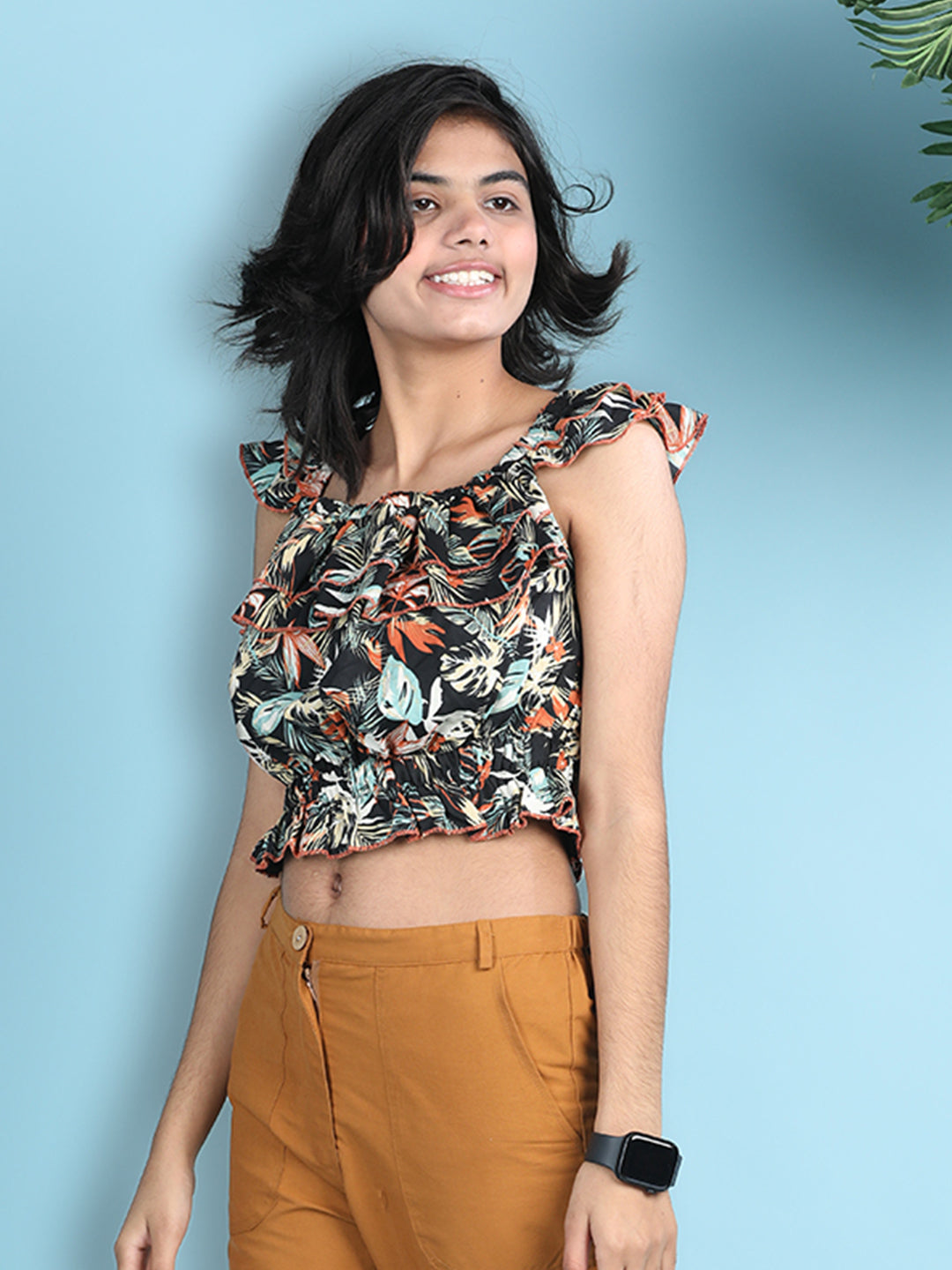 Cutiekins Girls Trendy Bold Style Printed Top -Black & Multi