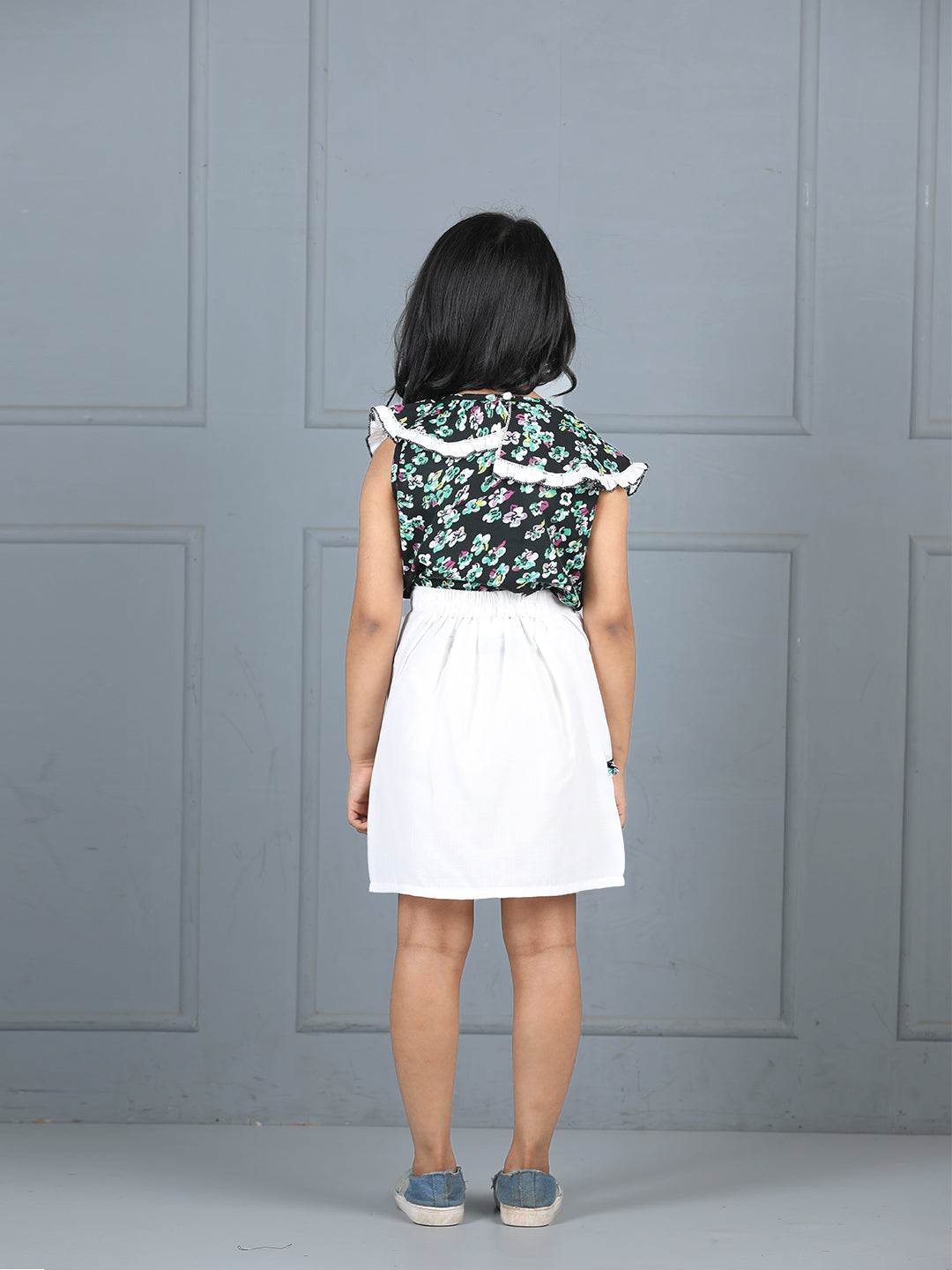 Cutiekins Girls Floral Printed Embellished Top With Solid Skirt -Black & Off White