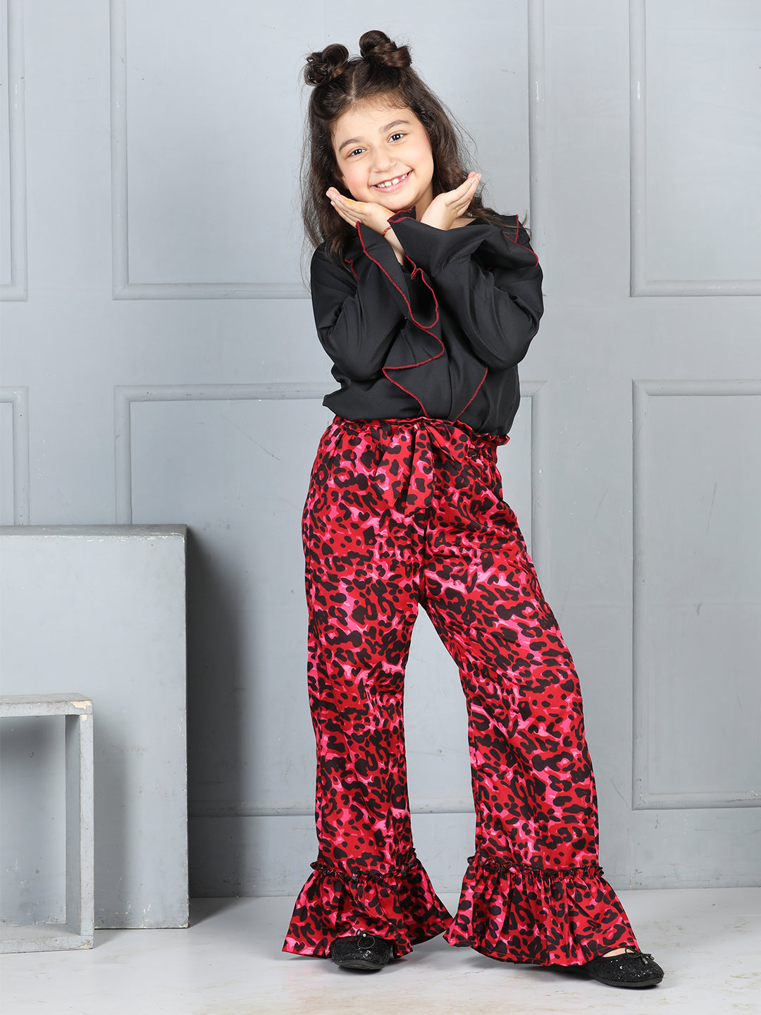 Cutiekins Girls V-Neck Solid Top With Printed Palazzo -Black & Maroon