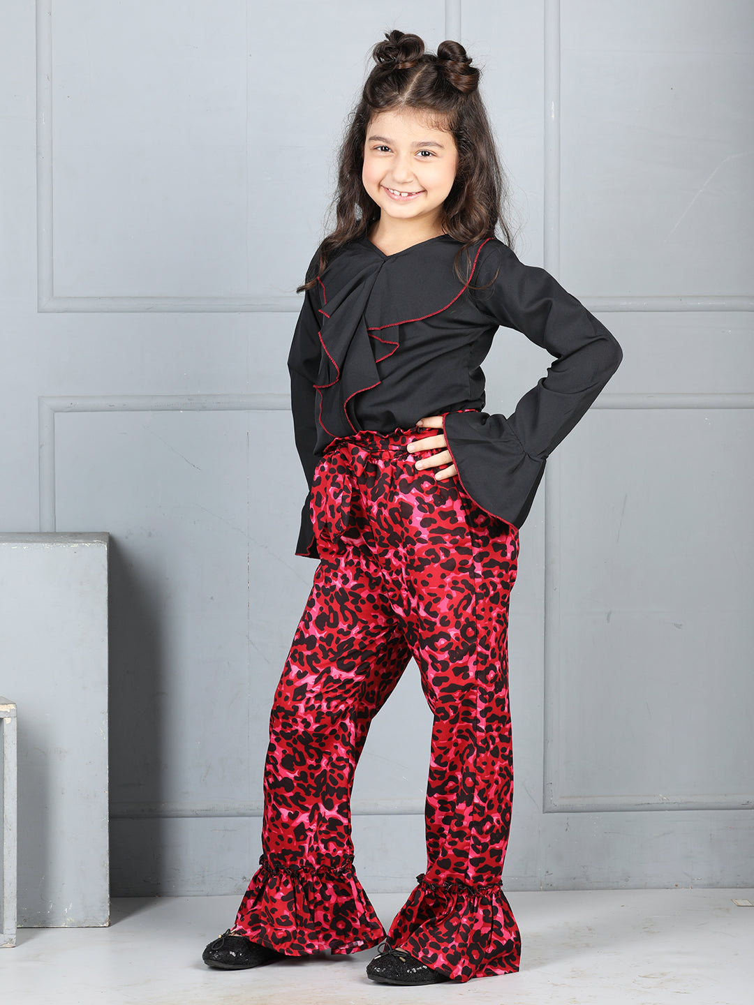 Cutiekins Girls V-Neck Solid Top With Printed Palazzo -Black & Maroon