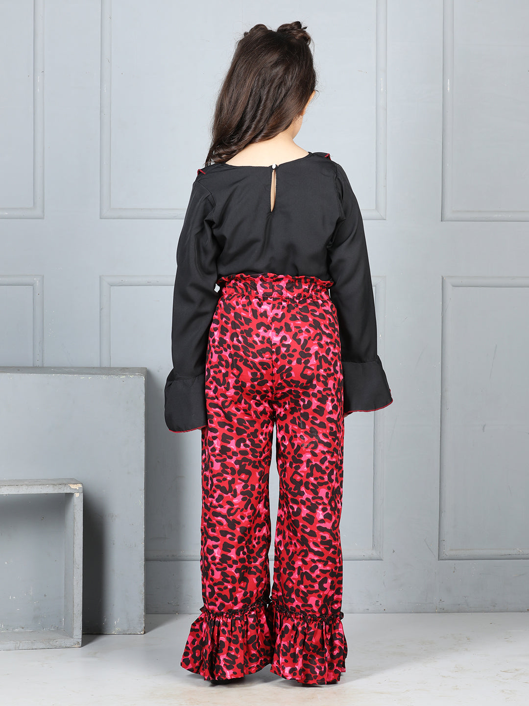 Cutiekins Girls V-Neck Solid Top With Printed Palazzo -Black & Maroon