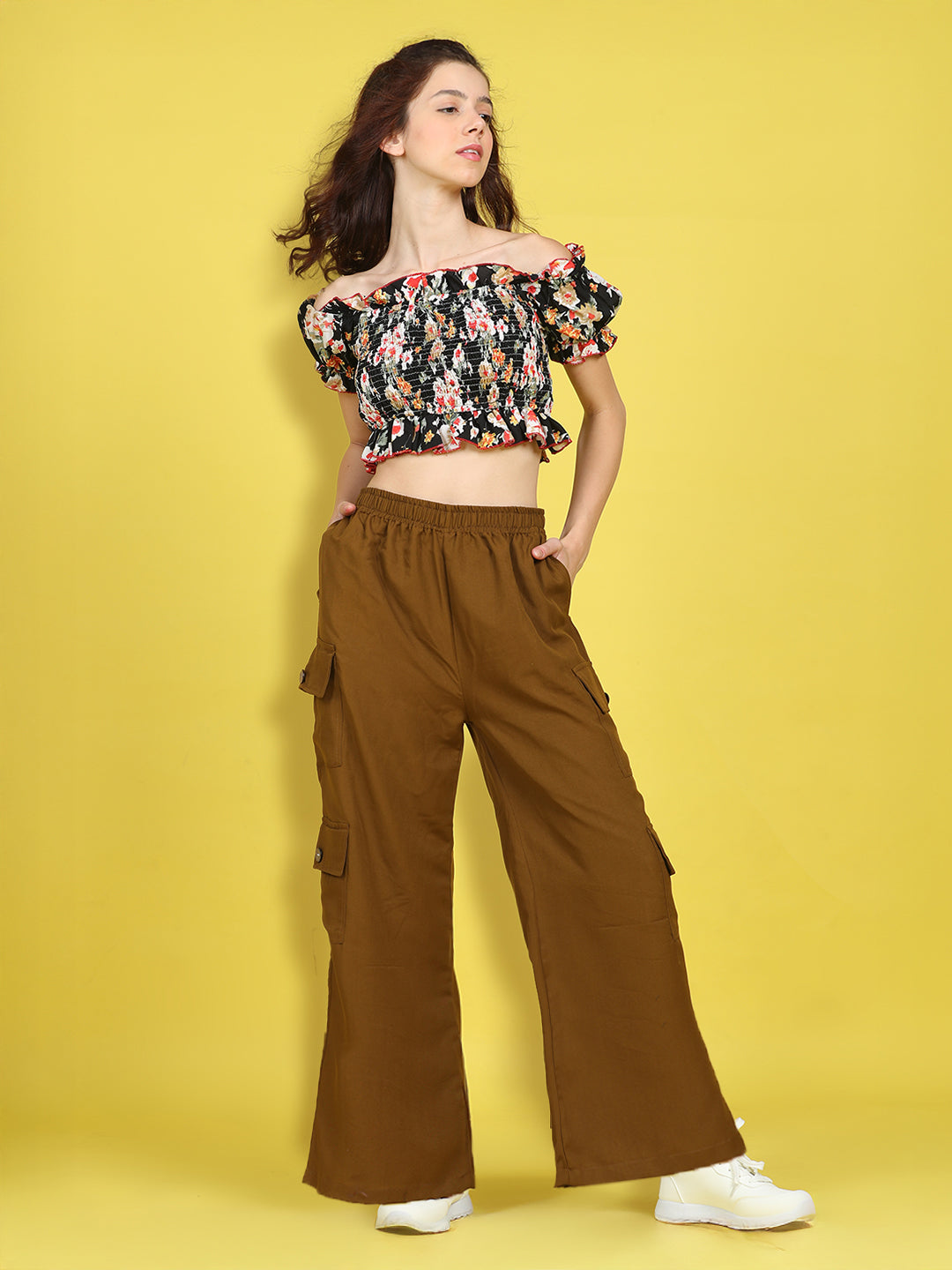 Cutiekins Girls Trendy Bold Look Crop Top With Solid Cargo -Black & Brown