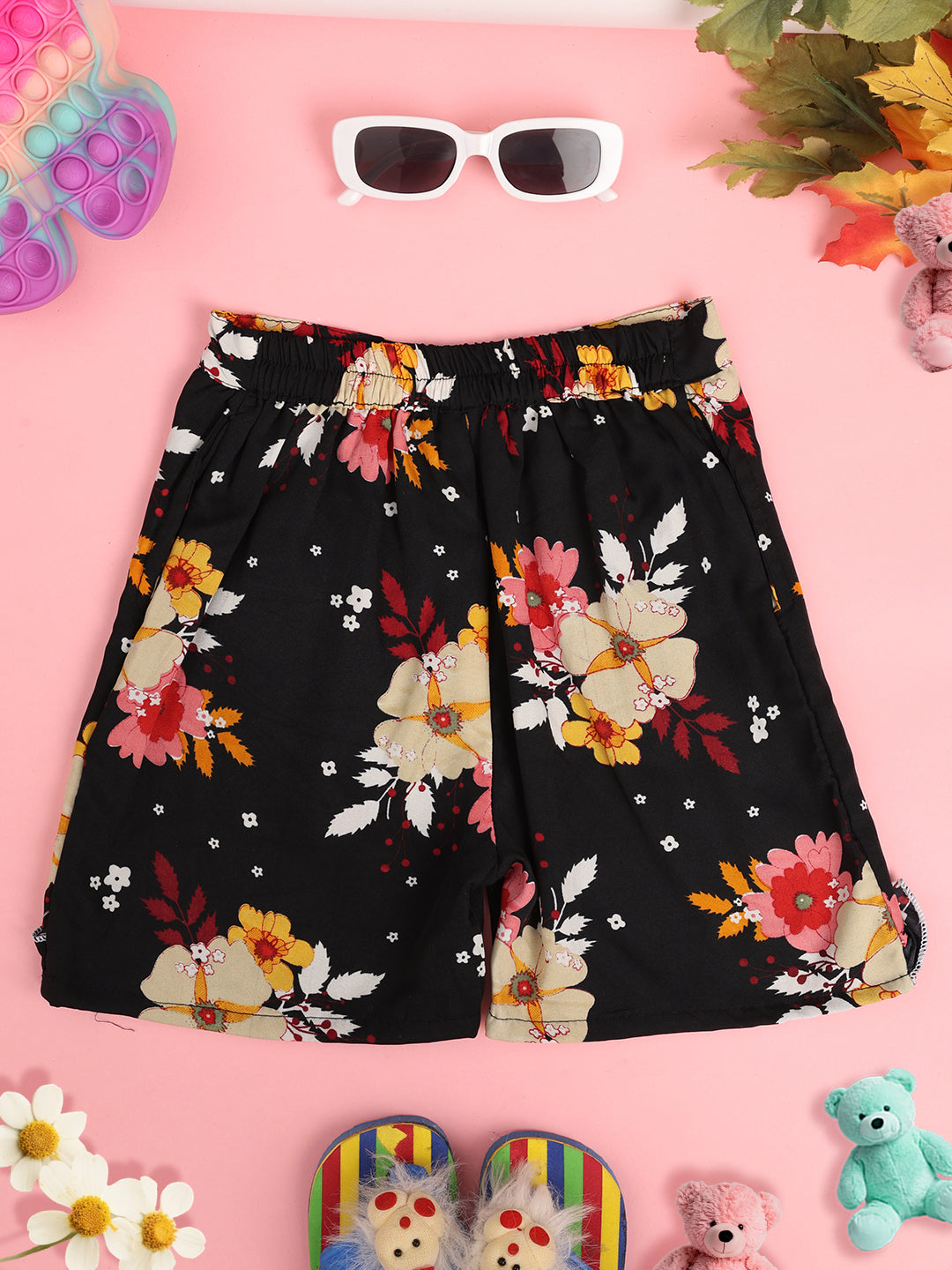 Cutiekins Girls Floral Print Embellished Short -Black & Pink