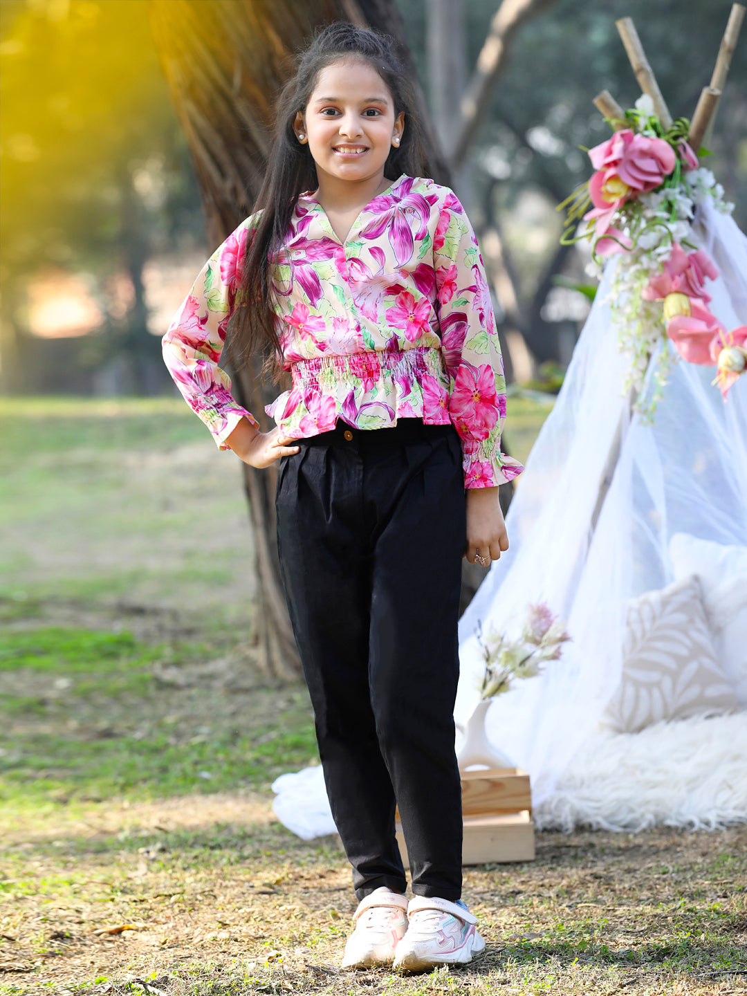 Cutiekins V Neck Foral Printed Crop Top & Trousers Set -Pink & Black