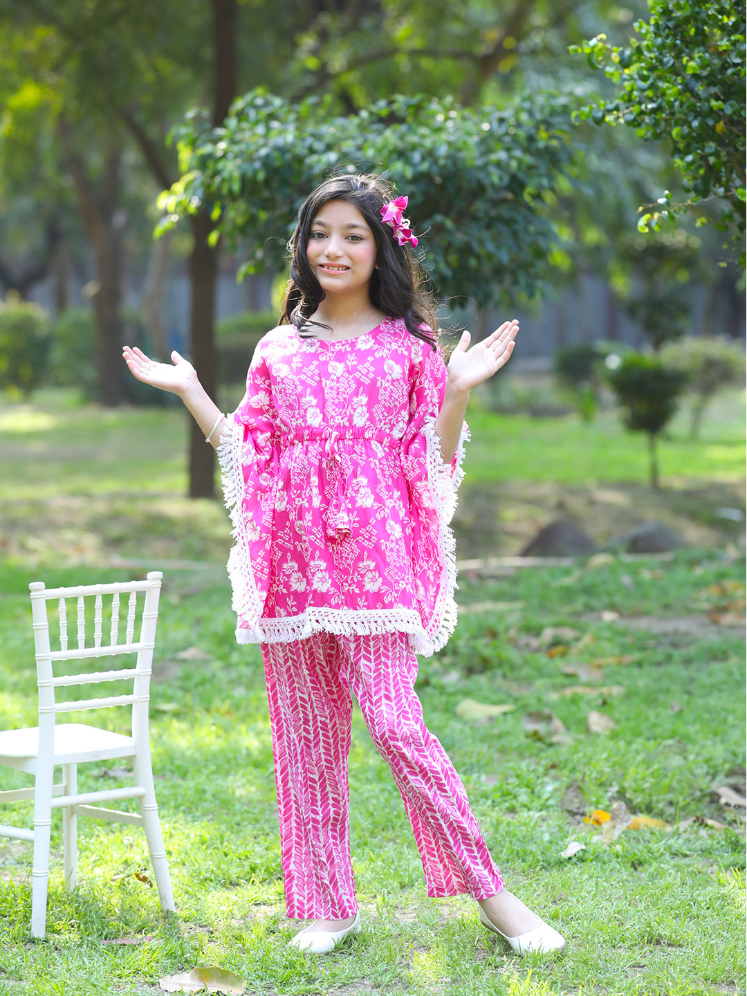 Cutiekins Girls Trendy Floral Print Kaftan Kurta and Palazzo Set -Magenta & Off White