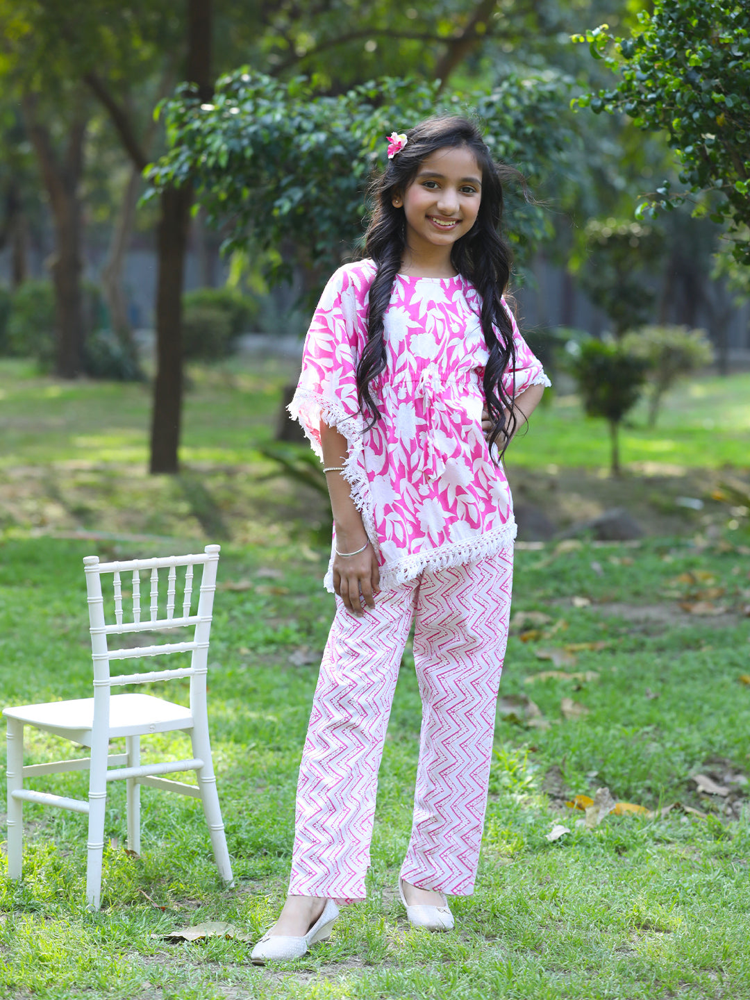 Cutiekins Girls Trendy Floral Print Kaftan Kurta and Palazzo Set -Coral Pink & Off White