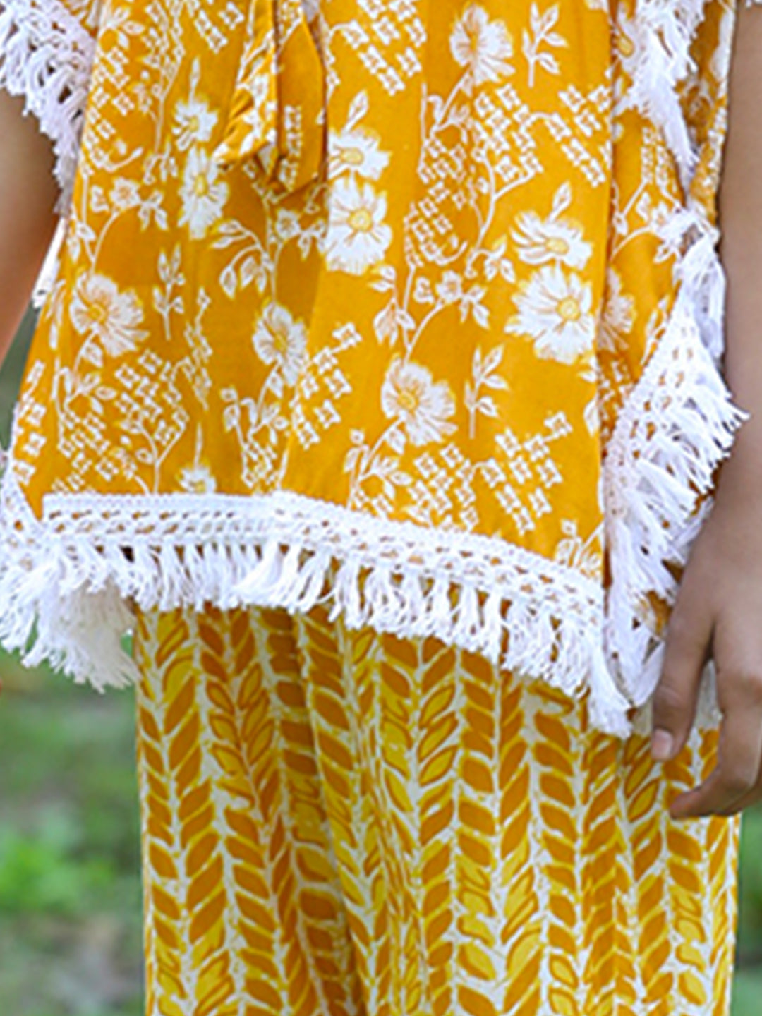 Cutiekins Girls Trendy Floral Print Kaftan Kurta and Palazzo Set -Mustard & Off White