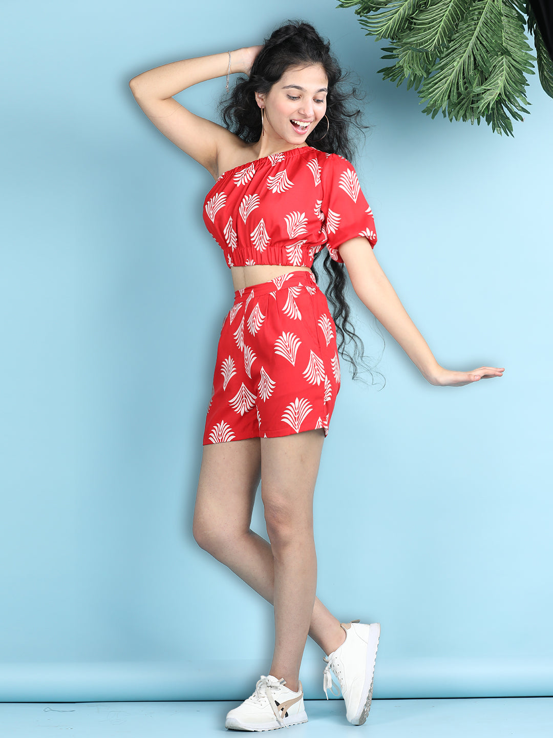 Cutiekins Girls Printed Embellished Top with Printed Shorts -Red & Off White