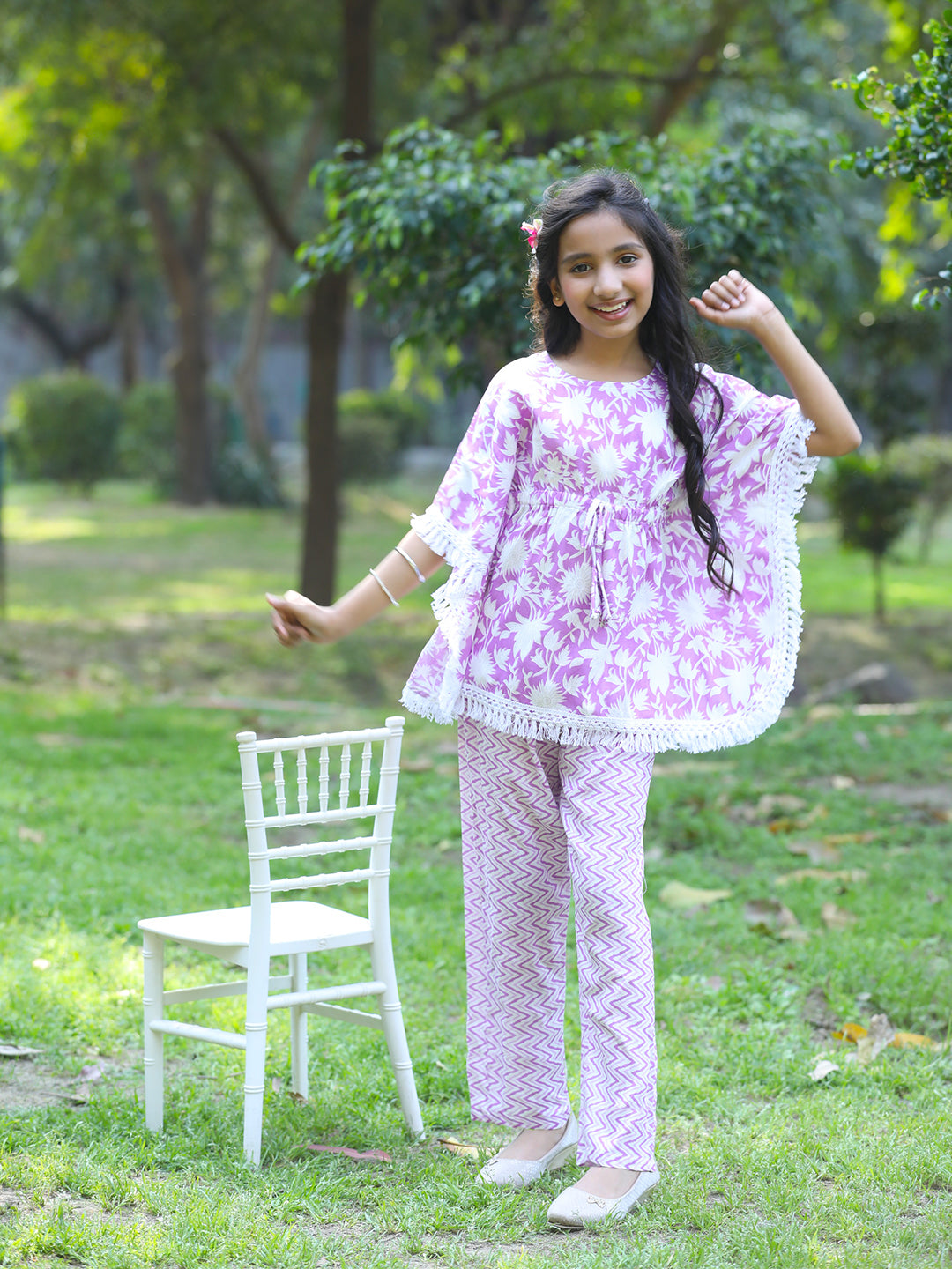 Cutiekins Girls Trendy Floral Print Kaftan Kurta and Palazzo Set -White & Purple