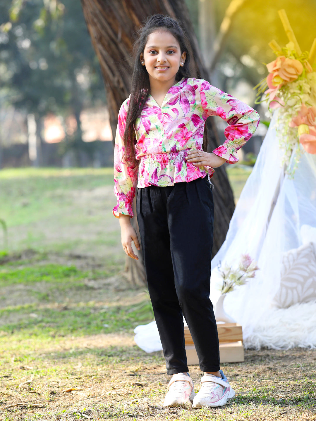 Cutiekins V Neck Foral Printed Crop Top & Trousers Set -Pink & Black