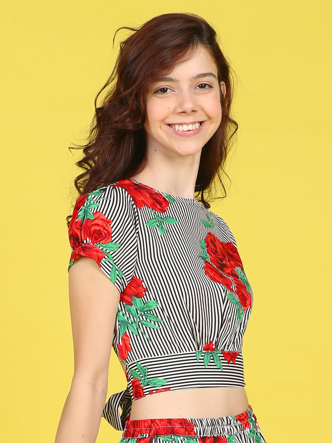 Cutiekins Girls Trendy Bold Style Printed Top -Black & Multi