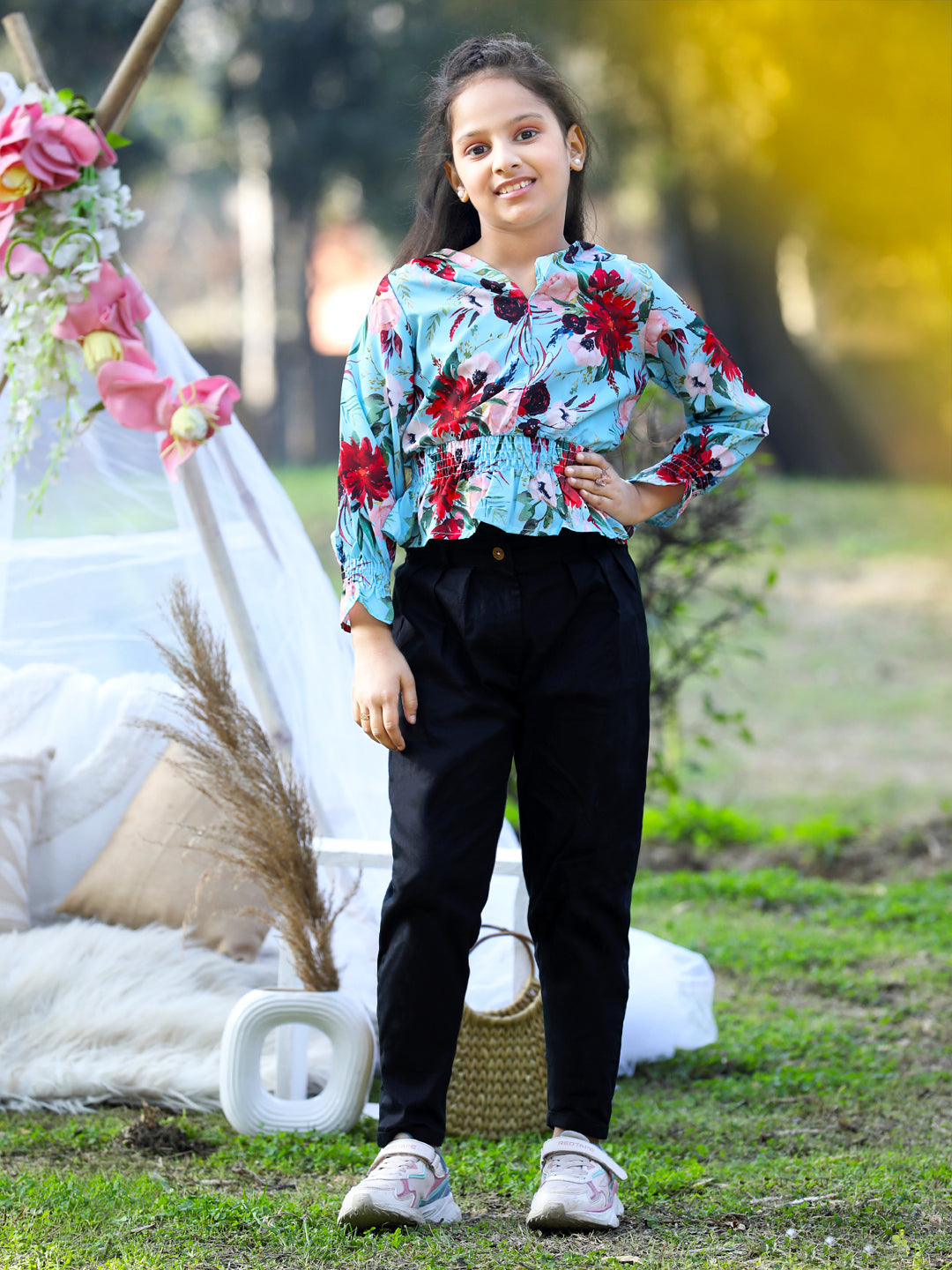 Cutiekins V Neck Foral Printed Crop Top & Trousers Set -Turquoise Blue & Black