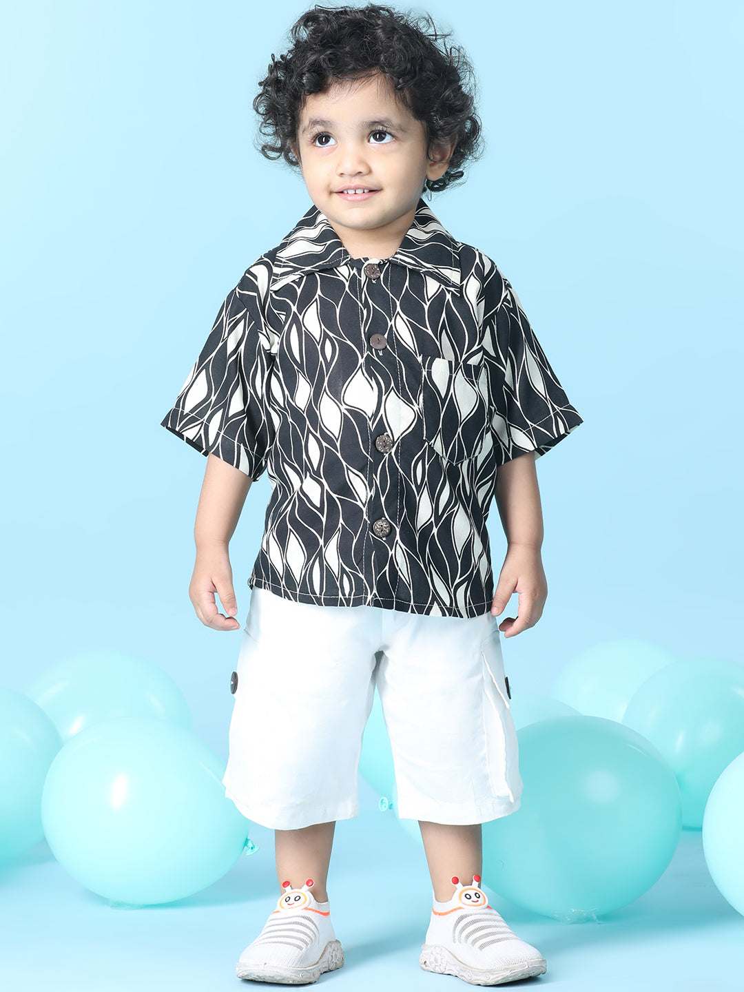 Cutiekins Boys Abstract Print Shirt With Solid Lycra Cargo Short -Black & Off White