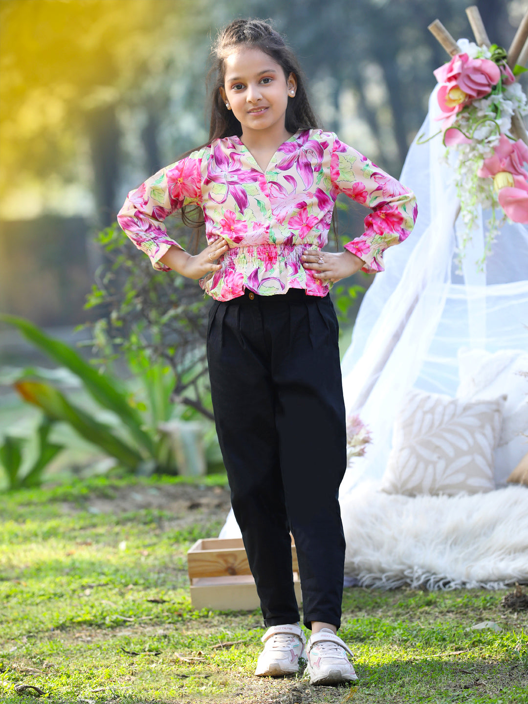 Cutiekins V Neck Foral Printed Crop Top & Trousers Set -Pink & Black