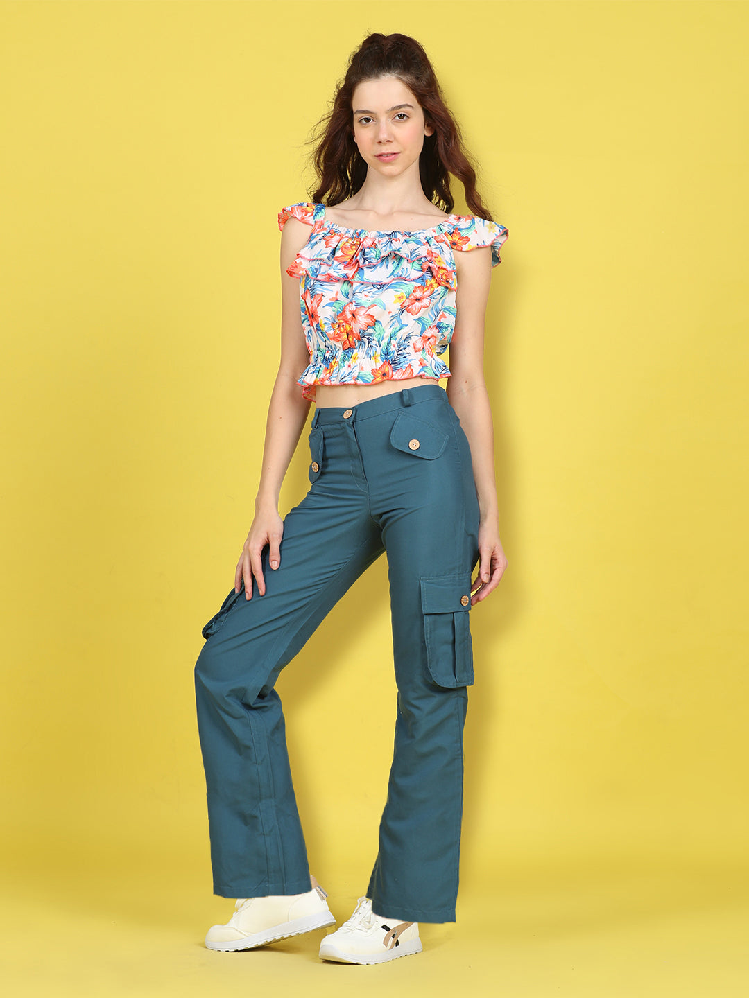 Cutiekins Girls Trendy Bold Look Crop Top With Solid Cargo -Off White & Teal Green