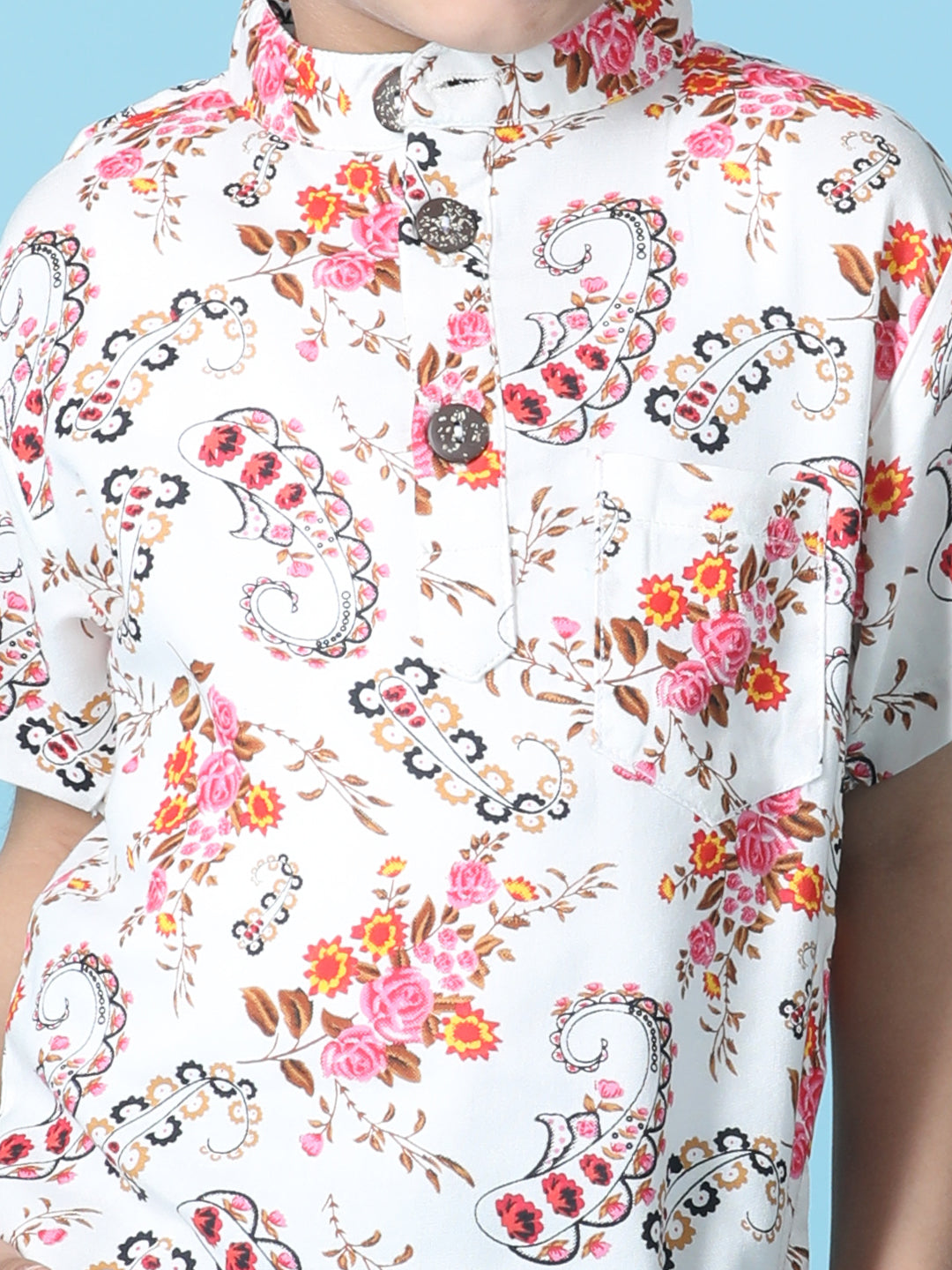 Cutiekins Boys Floral Print T-Shirt With Solid Denim Cargo Short -White & Black