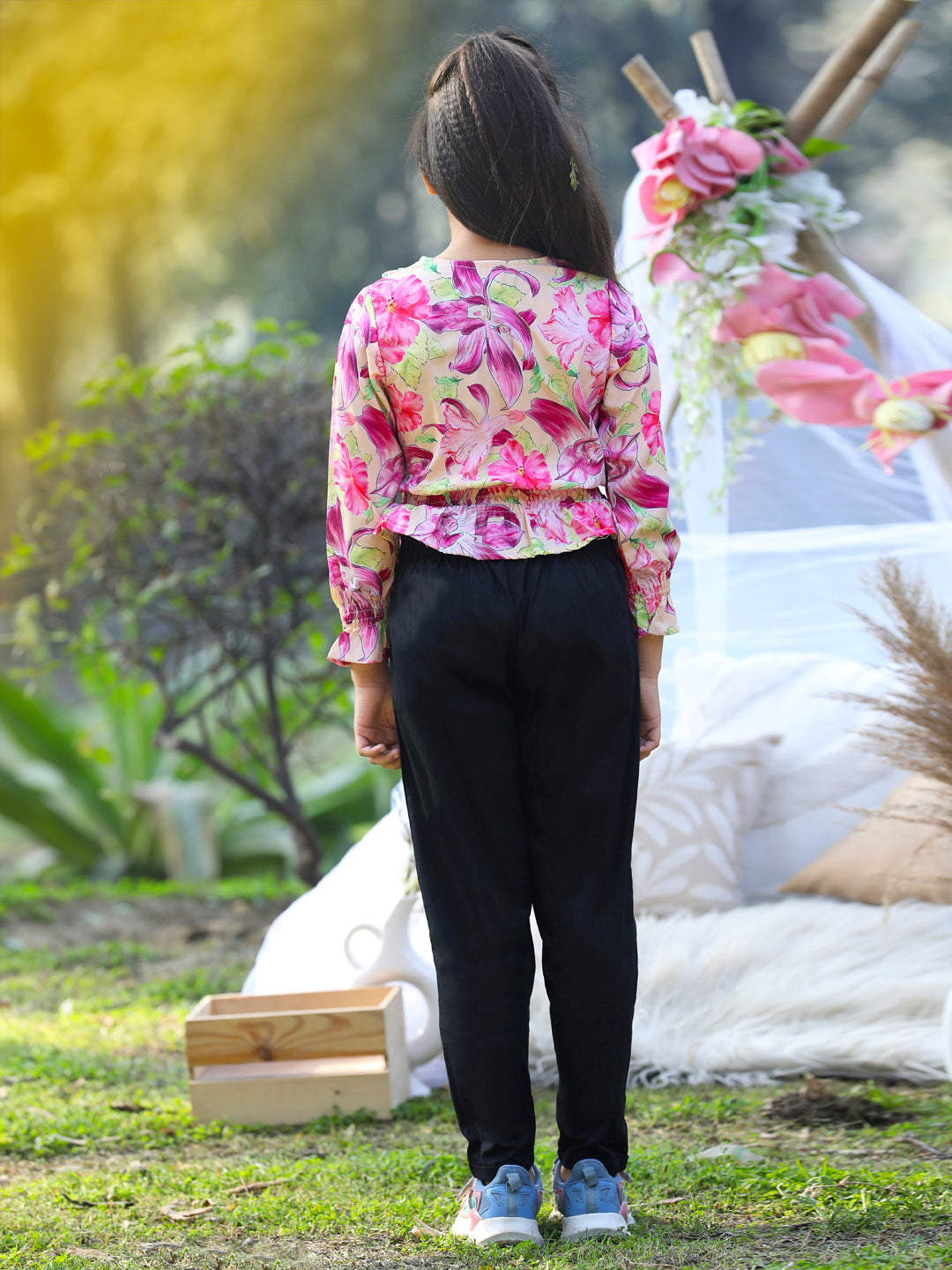 Cutiekins V Neck Foral Printed Crop Top & Trousers Set -Pink & Black