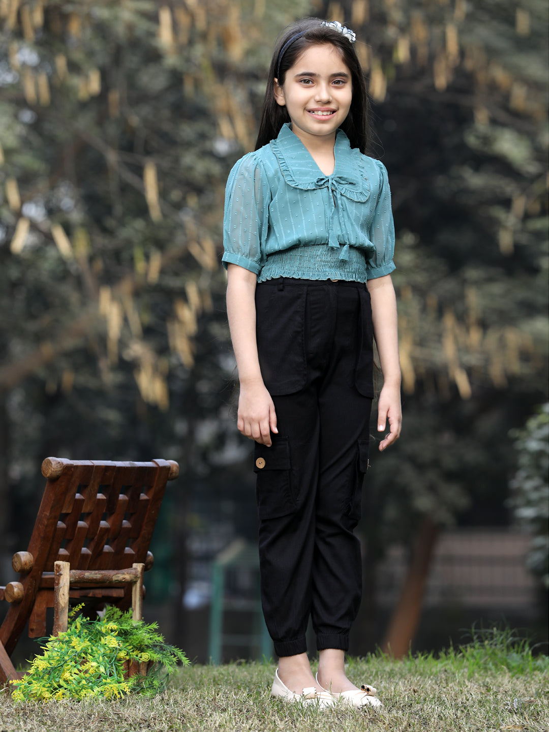 Cutiekins Girls Self Design Short Sleeves Top Cargo Clothing Set