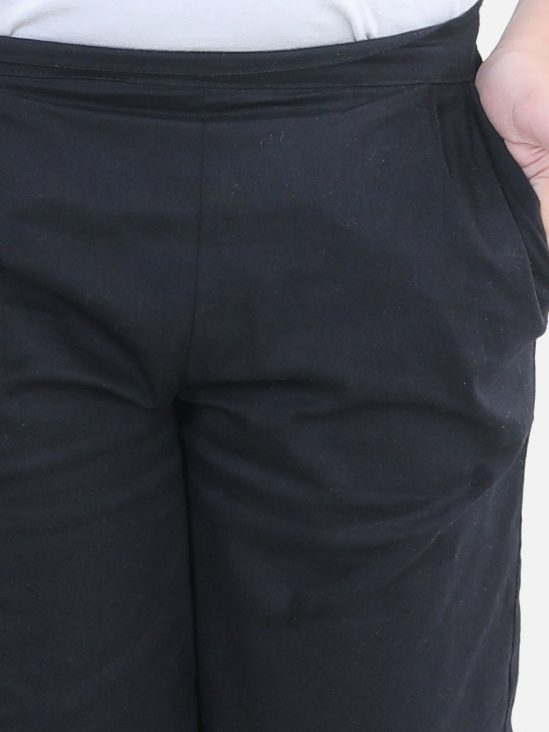 Cutiekins Boys Black Cotton Shorts
