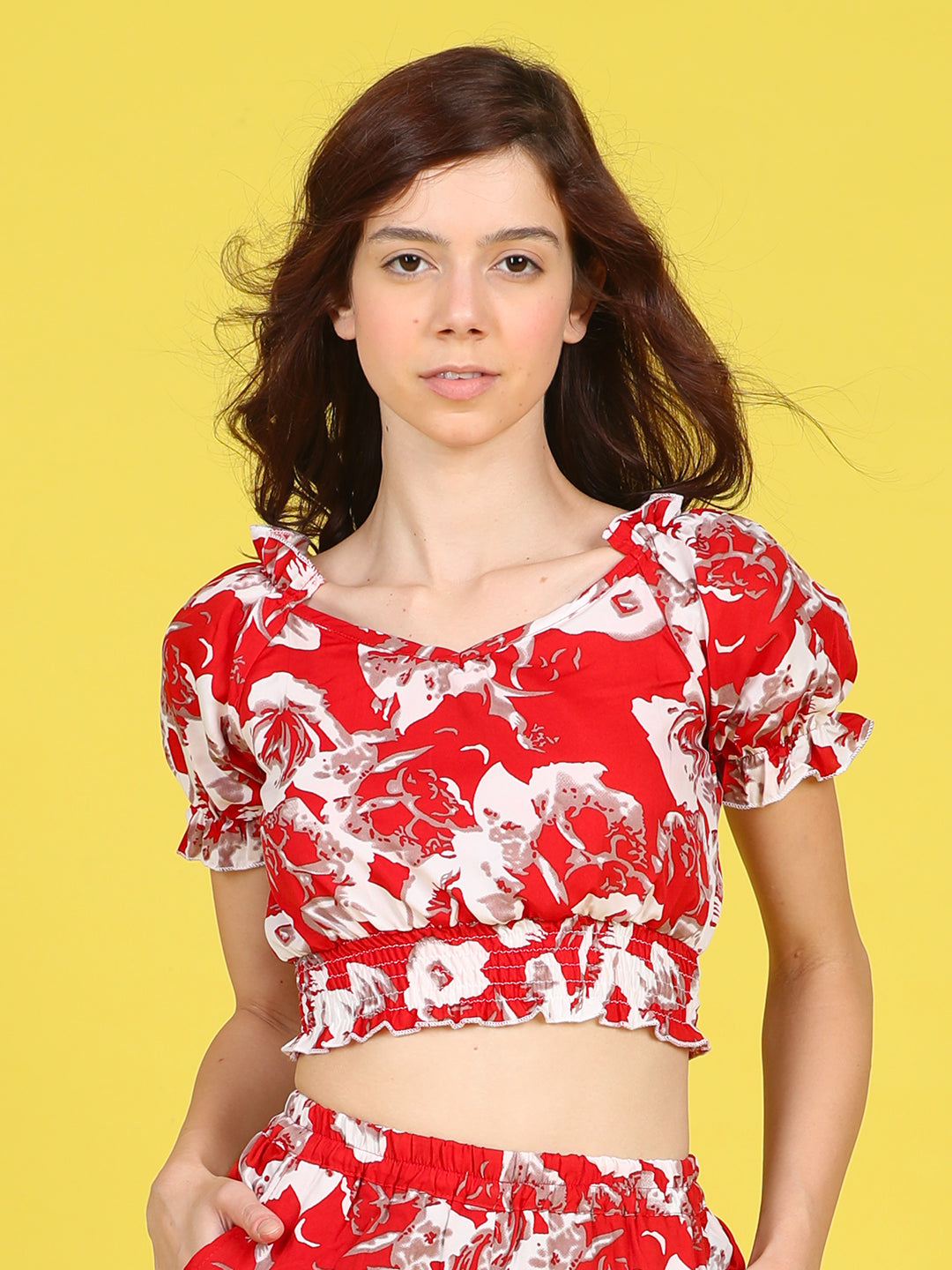 Cutiekins Girls Trendy Bold Style Printed Top -Red & Off White