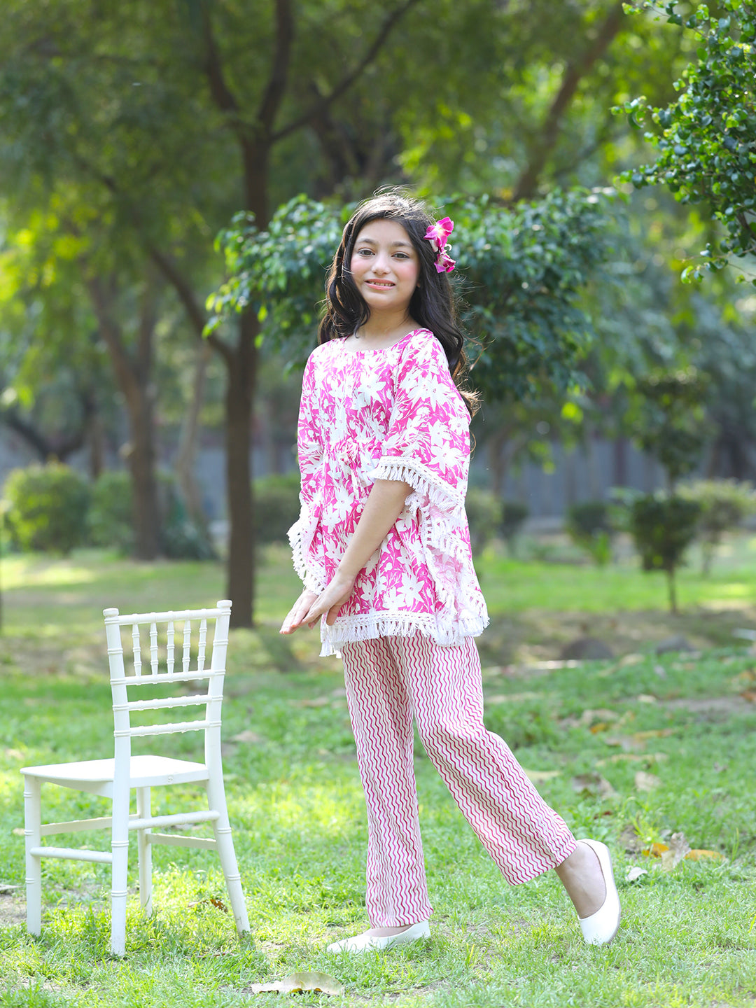 Cutiekins Girls Trendy Floral Print Kaftan Kurta and Palazzo Set -Magenta & White