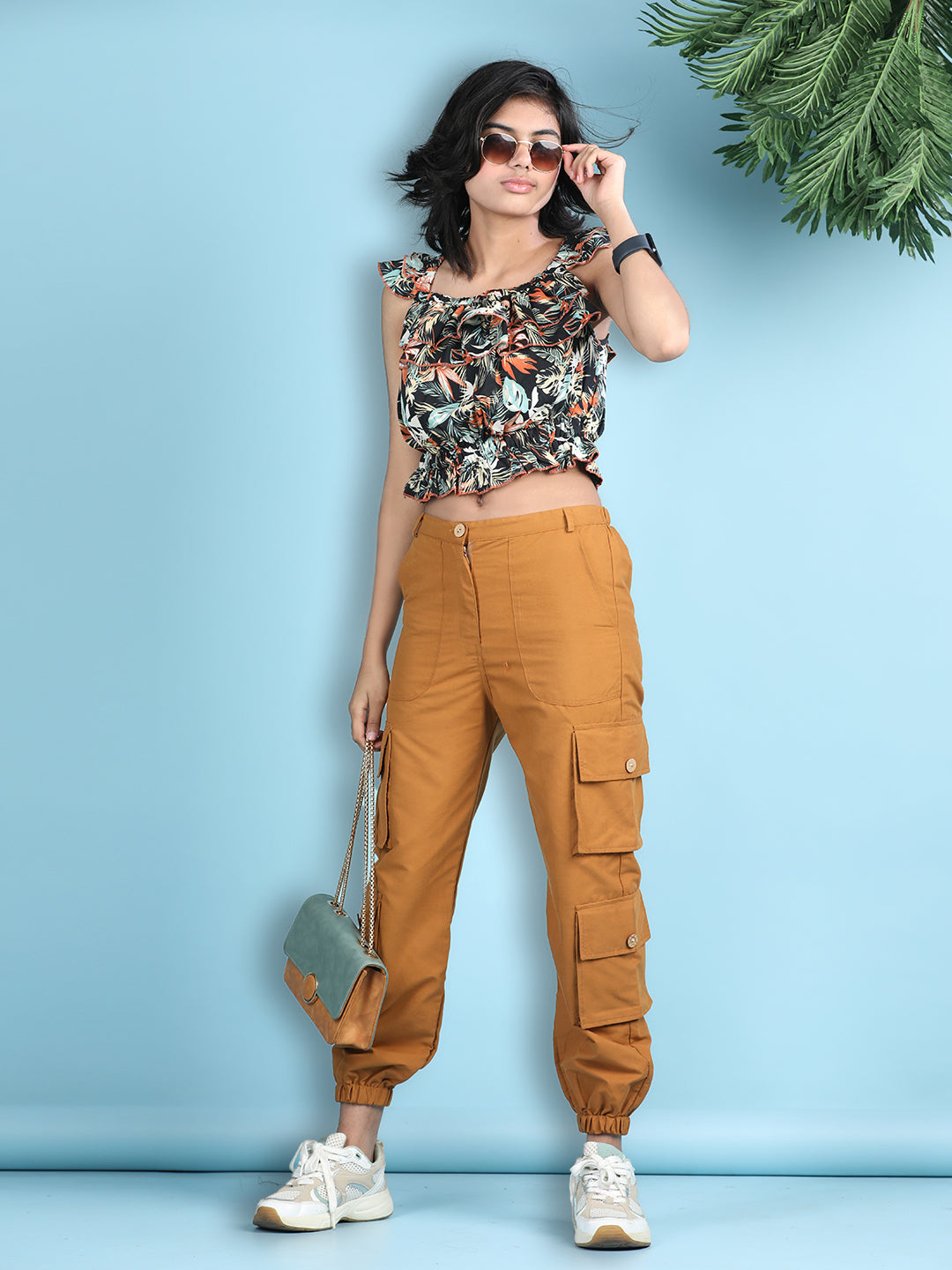 Cutiekins Girls Trendy Bold Look Crop Top With Solid Cargo -Black & Mustard