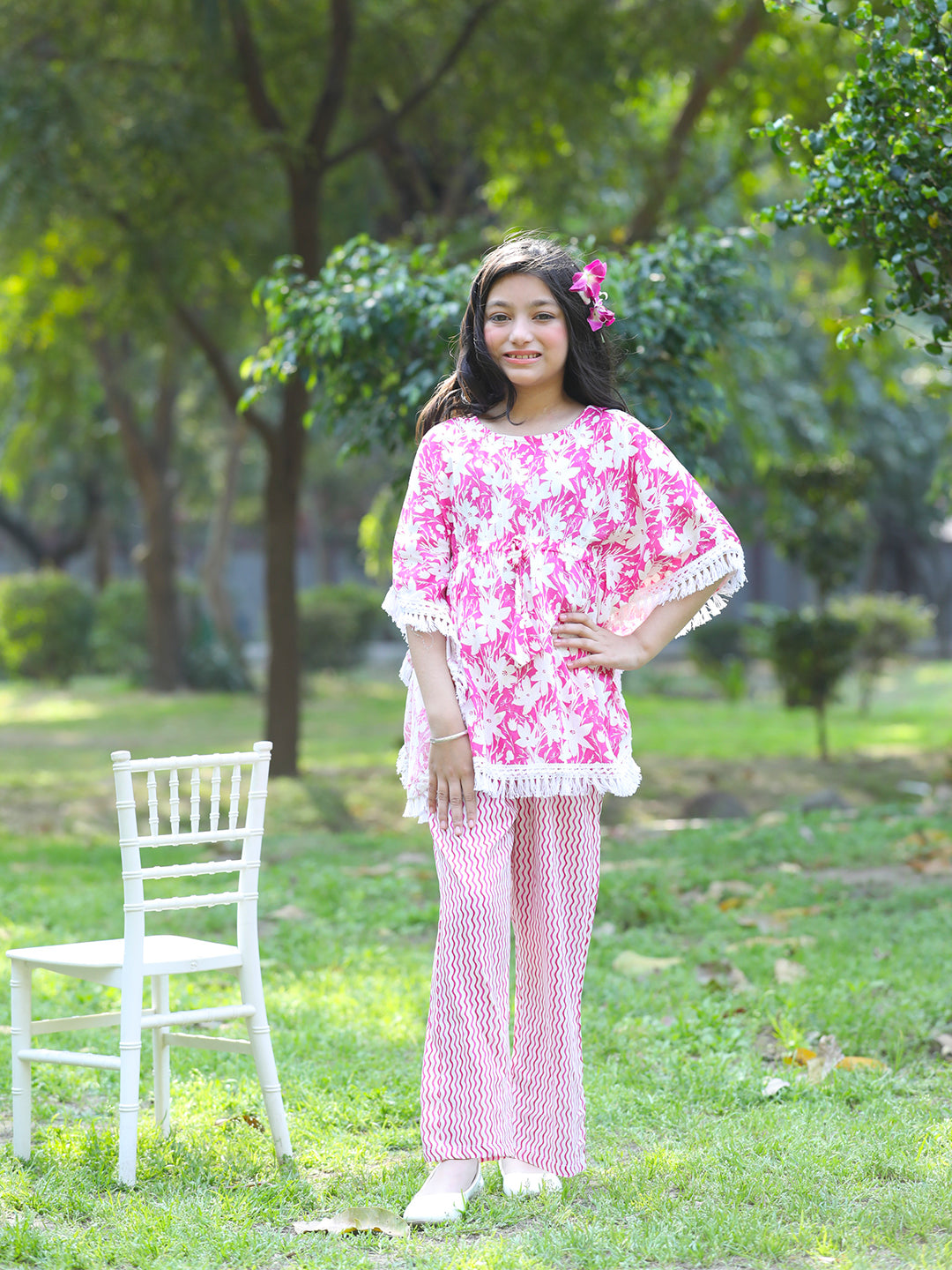 Cutiekins Girls Trendy Floral Print Kaftan Kurta and Palazzo Set -Magenta & White