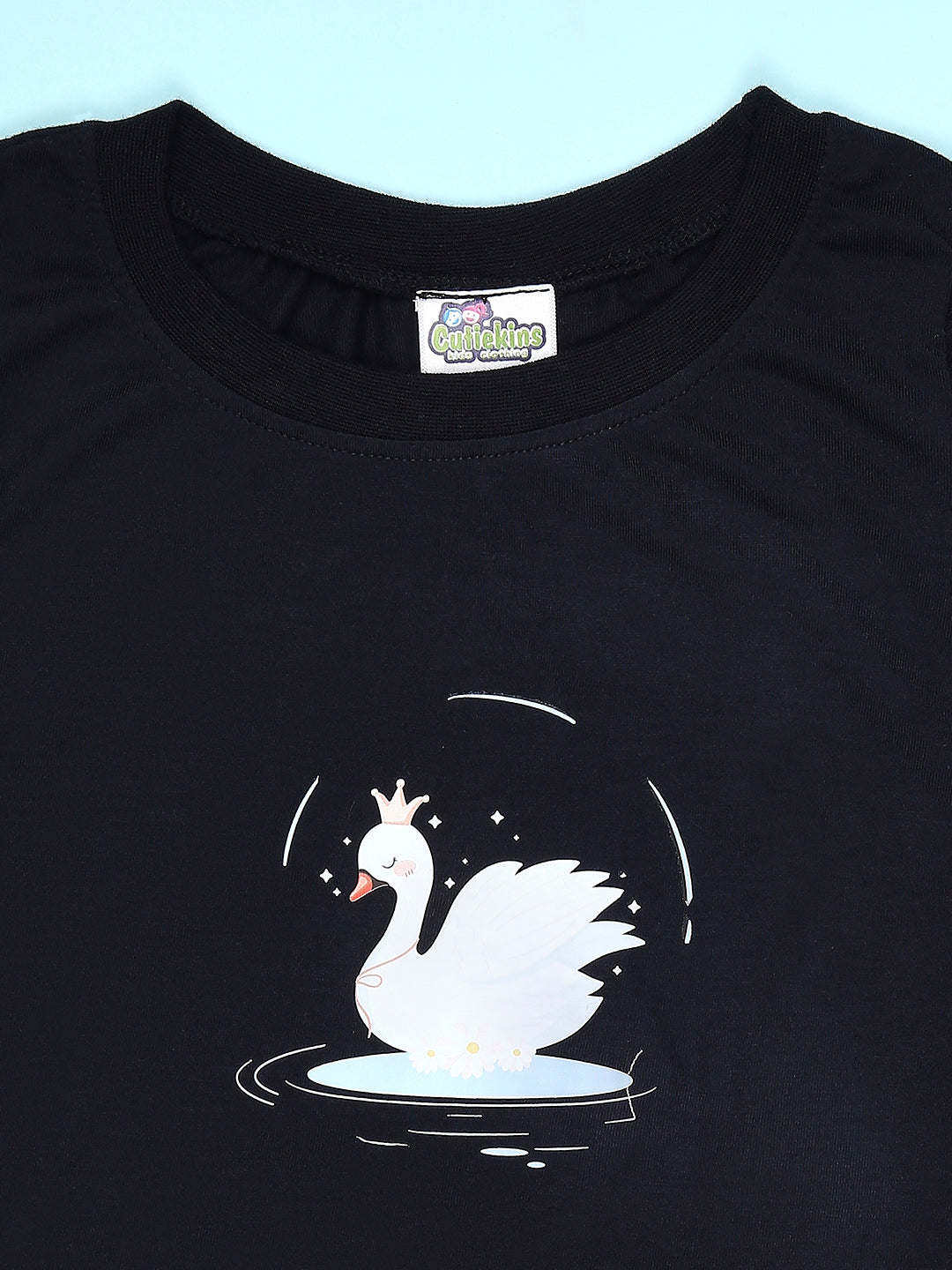 Cutiekins Girls Graphic Print T-Shirt with Solid Embellished Small Bow Shorts -Navy Blue & White