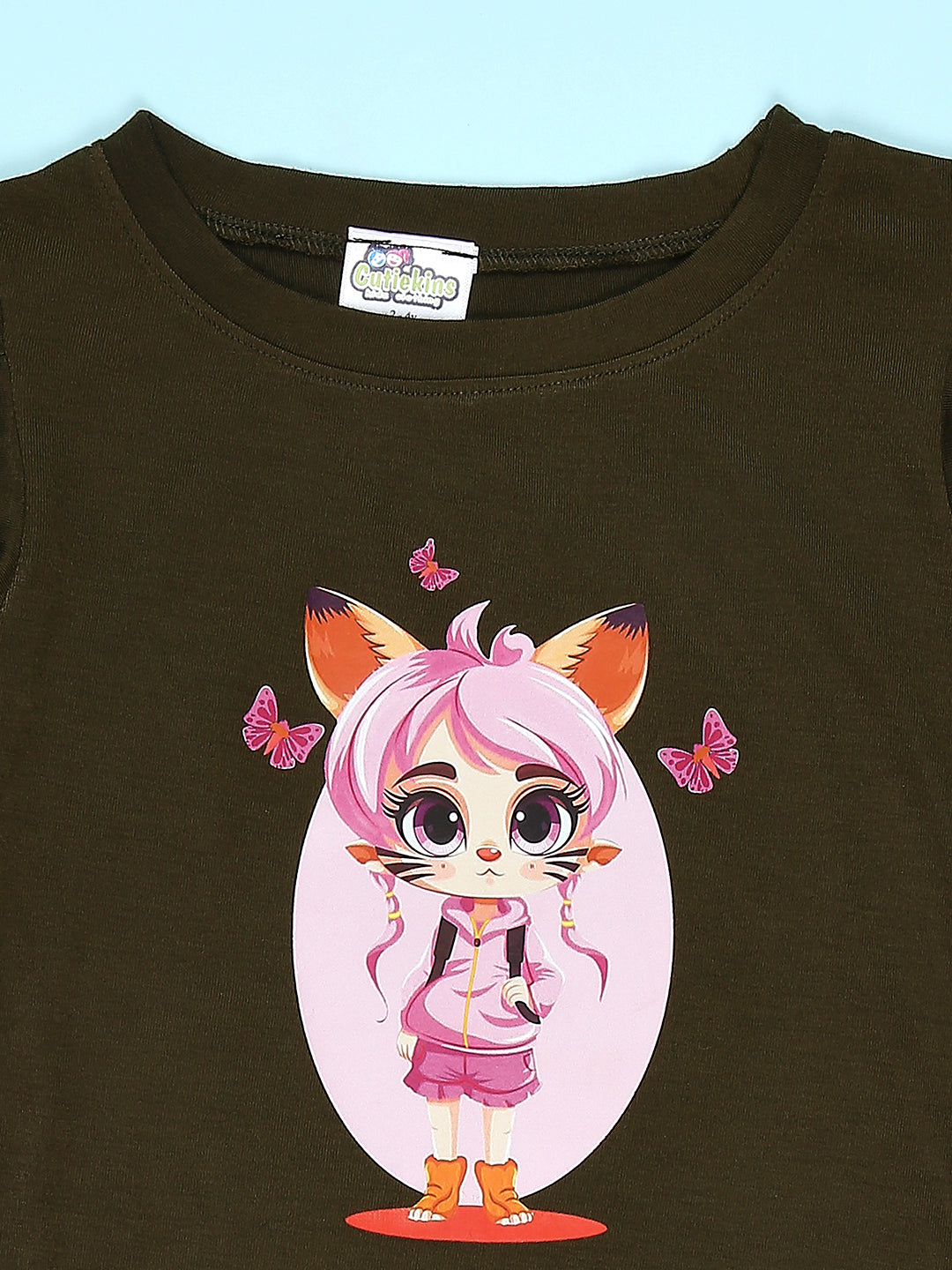 Cutiekins Girls Graphic Print T-Shirt With Solid Embellished Bow Short -Mehandi Green & Cream