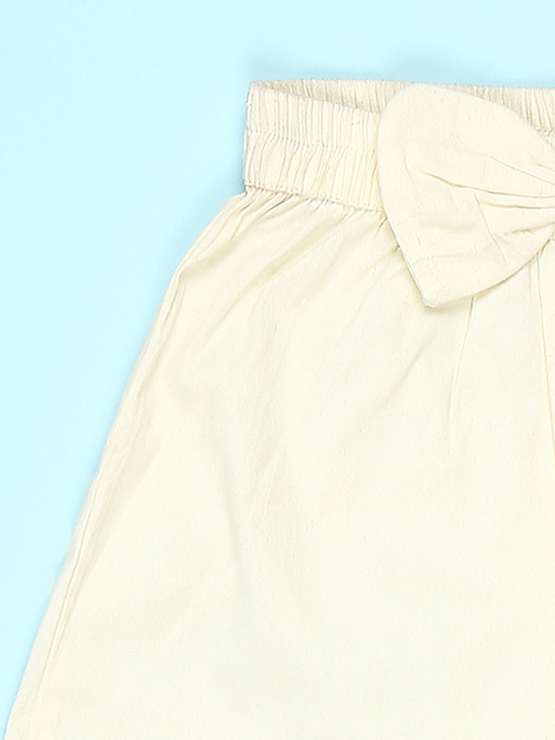 Cutiekins Girls Solid Embellished Small Bow Short -Off White