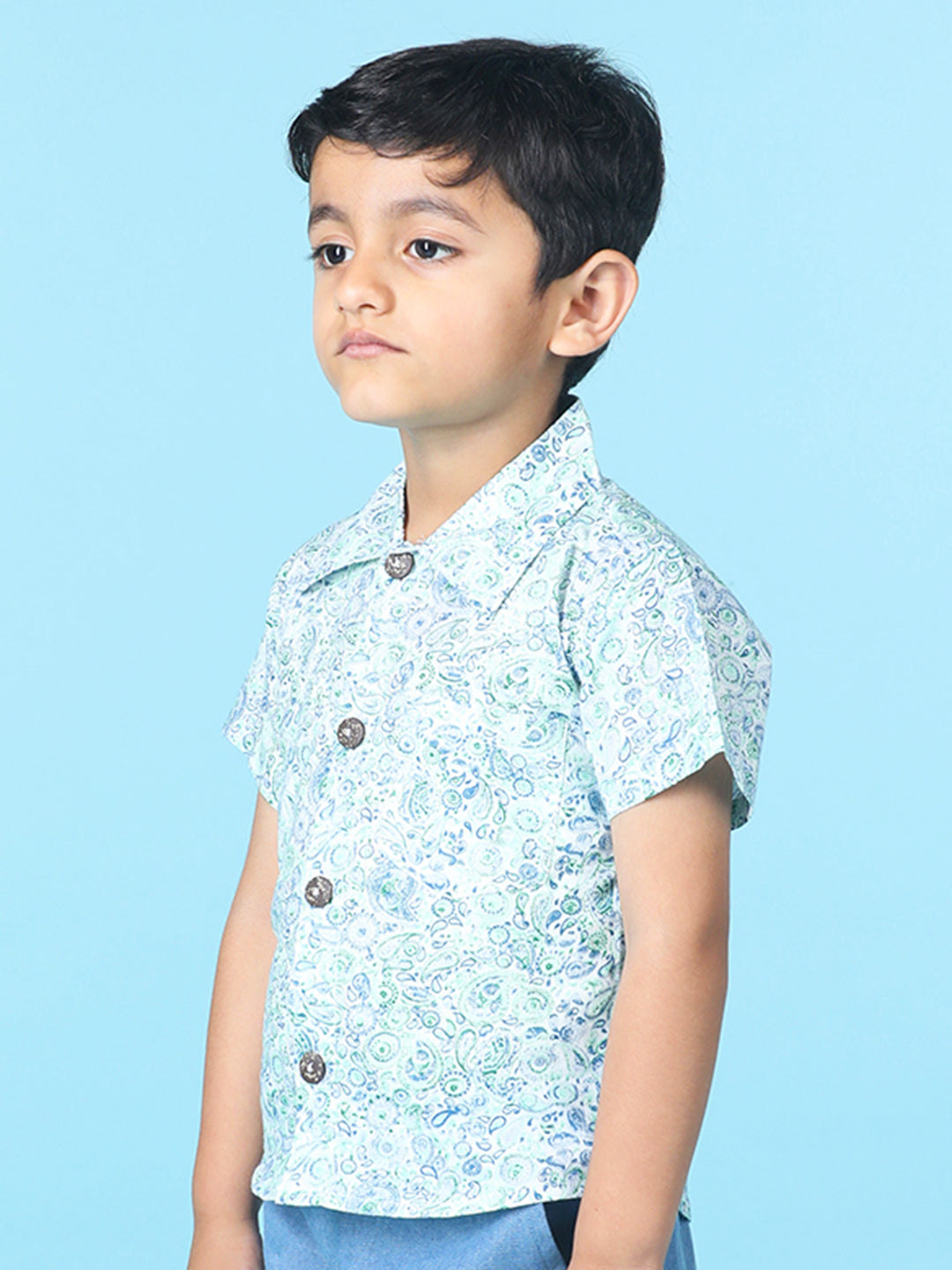 Cutiekins Boys Printed Shirt With -Off White & Green