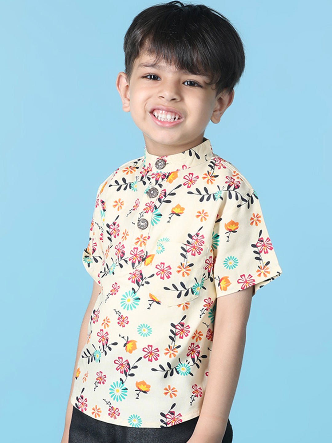 Cutiekins Boys Floral Print T-Shirt -Off White & Pink
