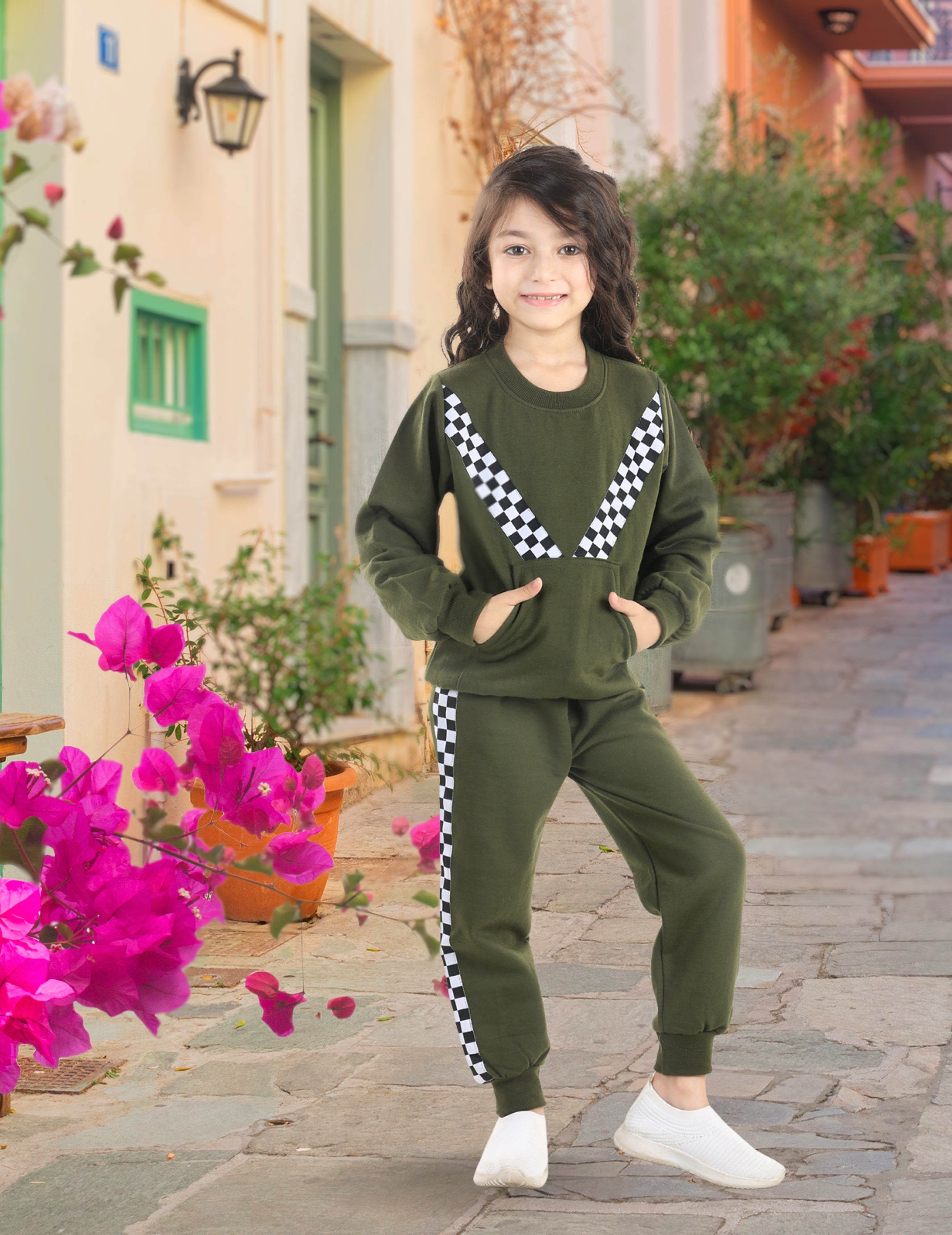 Cutiekins Girls Mehndi Green Sweatshirt With Trackpant