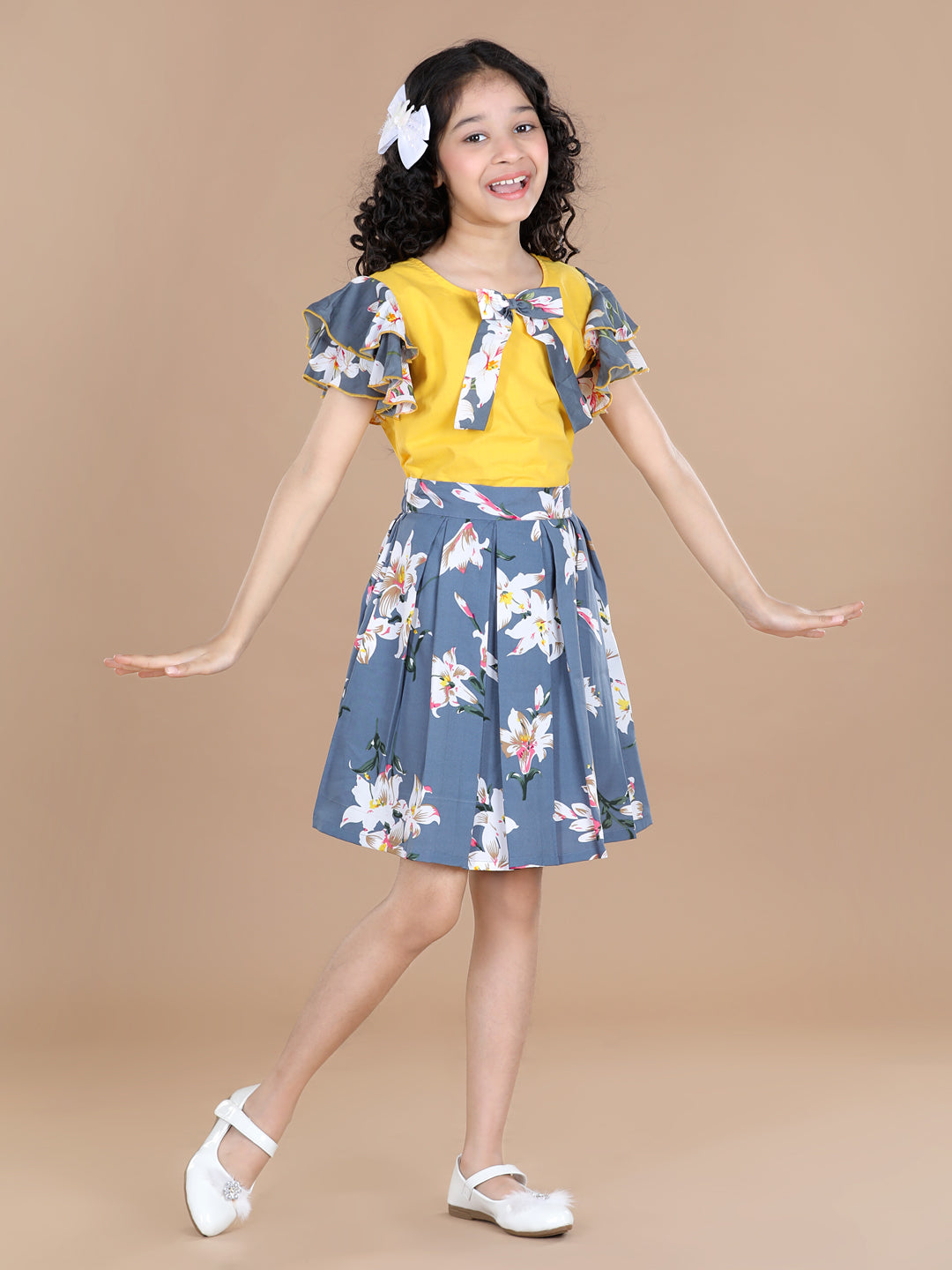 Cutiekins Girls Casual Top & Skirt Set ( Yellow & Grey)