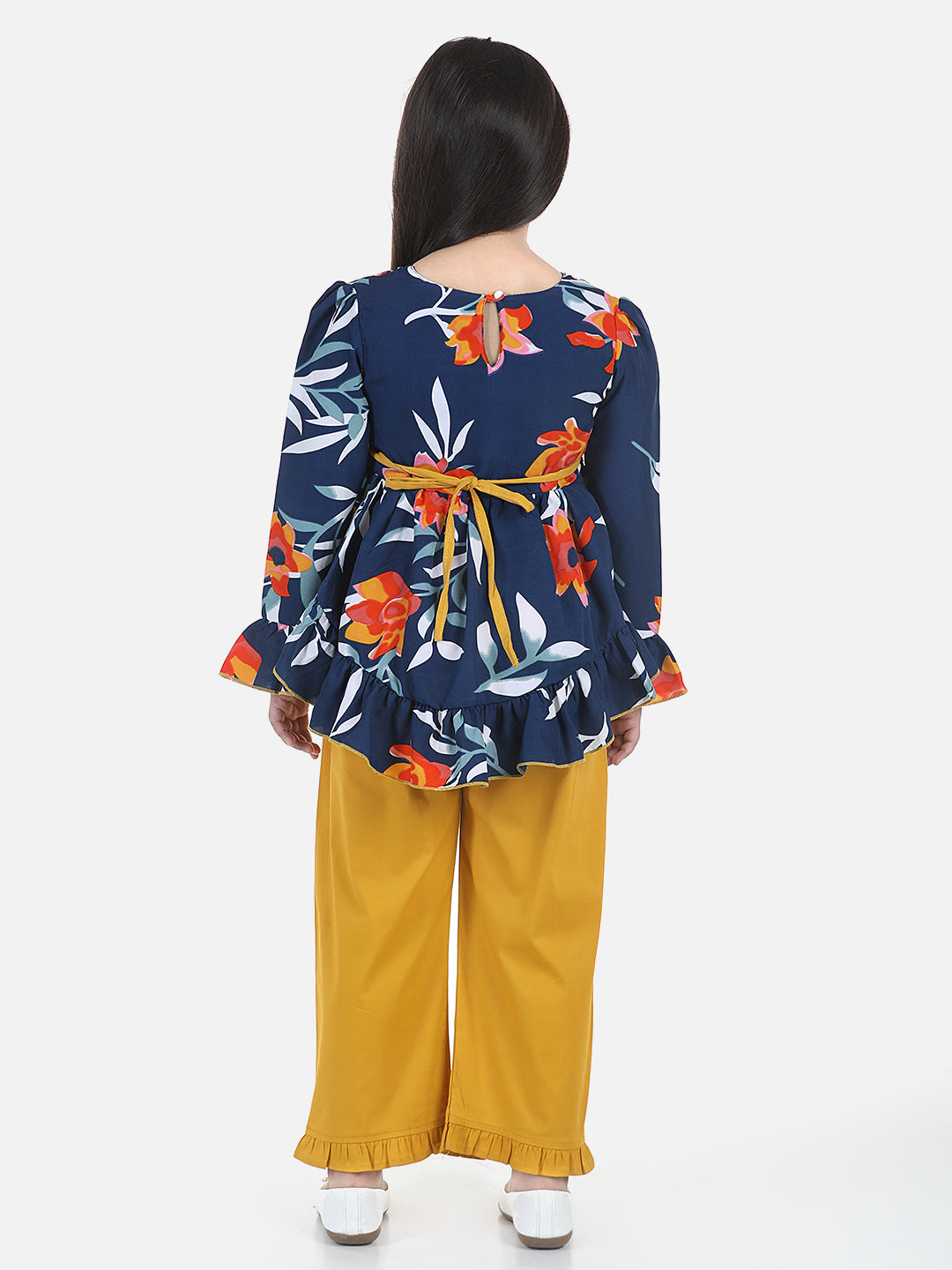 Cutiekins Girls Casual Top & Capri Set (Multicolor)