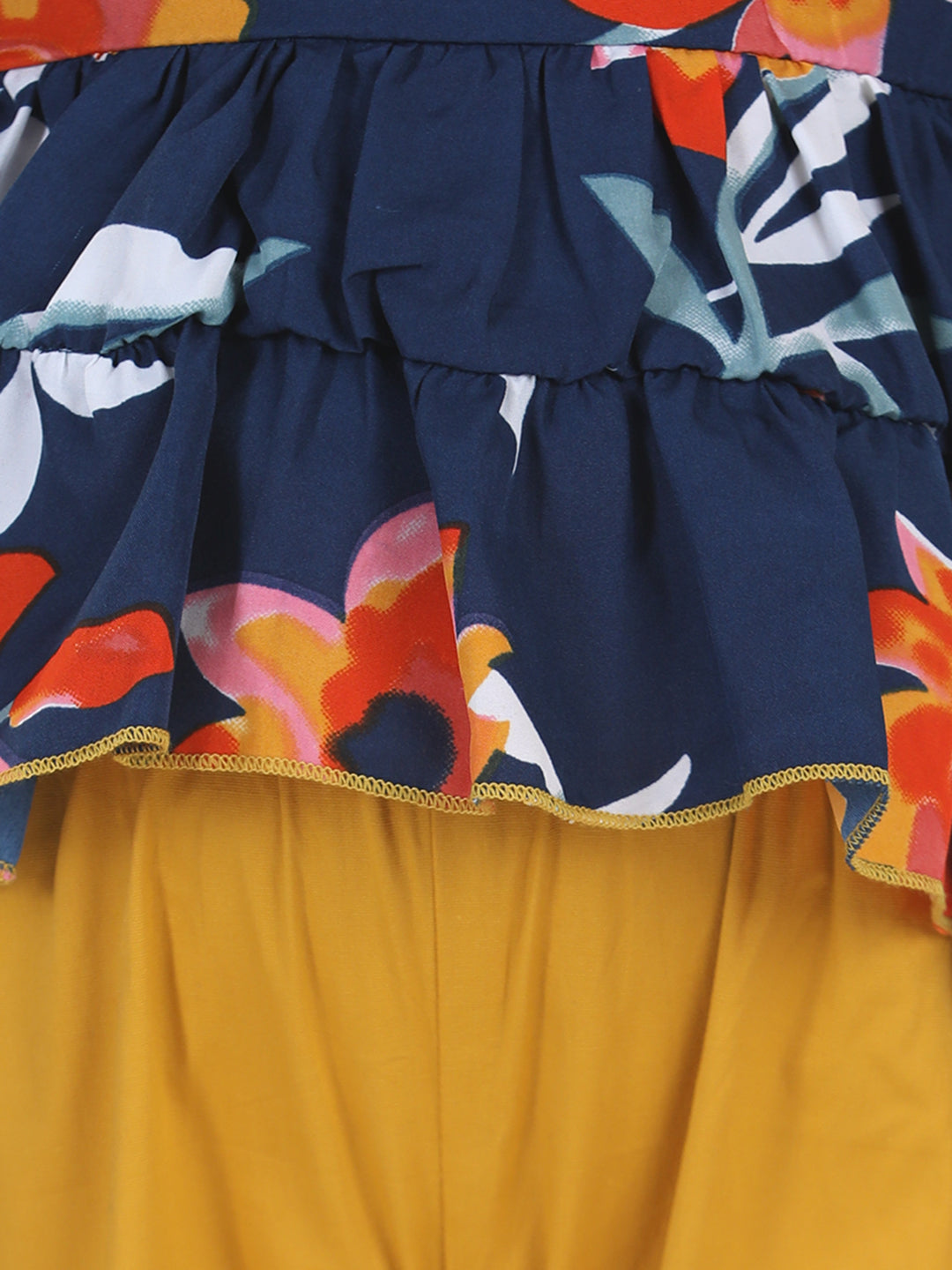 Cutiekins Girls Casual Top & Capri Set (Multicolor)