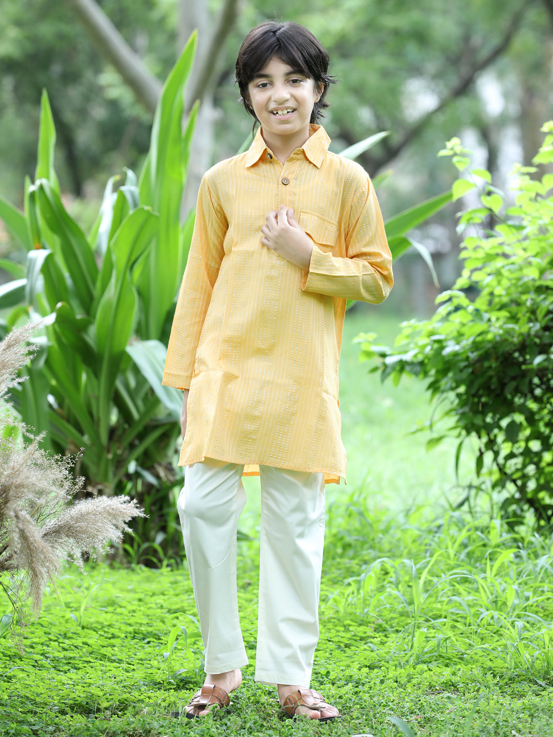 Cutiekins Self Design Kurta and Pajama Set-Mustard & Off White