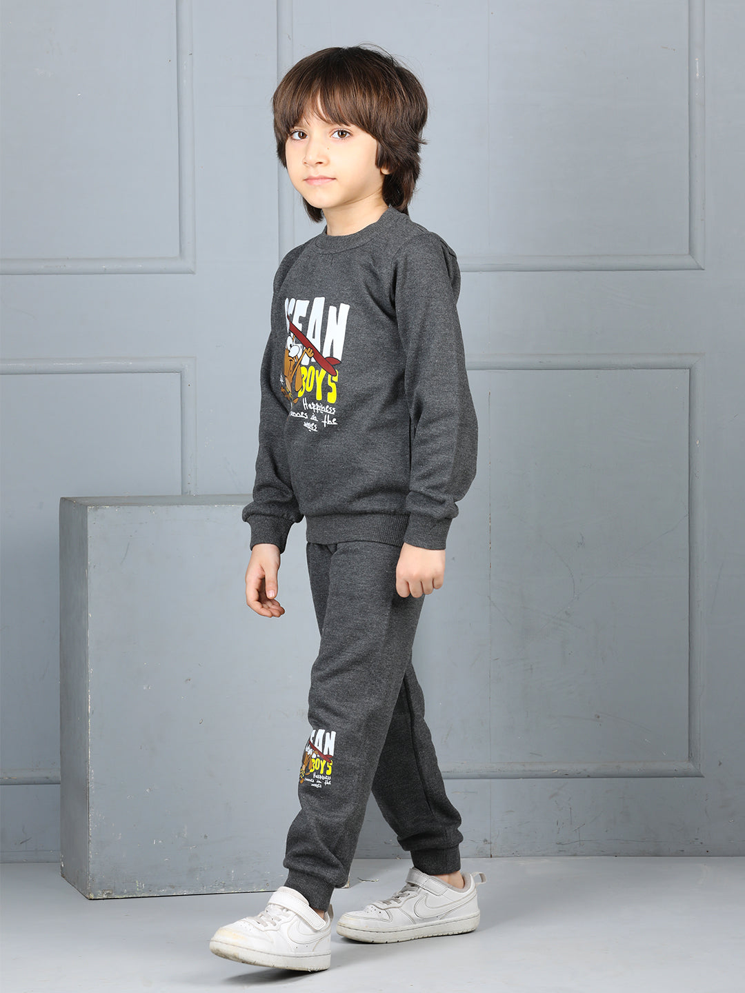 Cutiekins Boys Graphic Print cozy Fleece Tracksuit -Black & Off White
